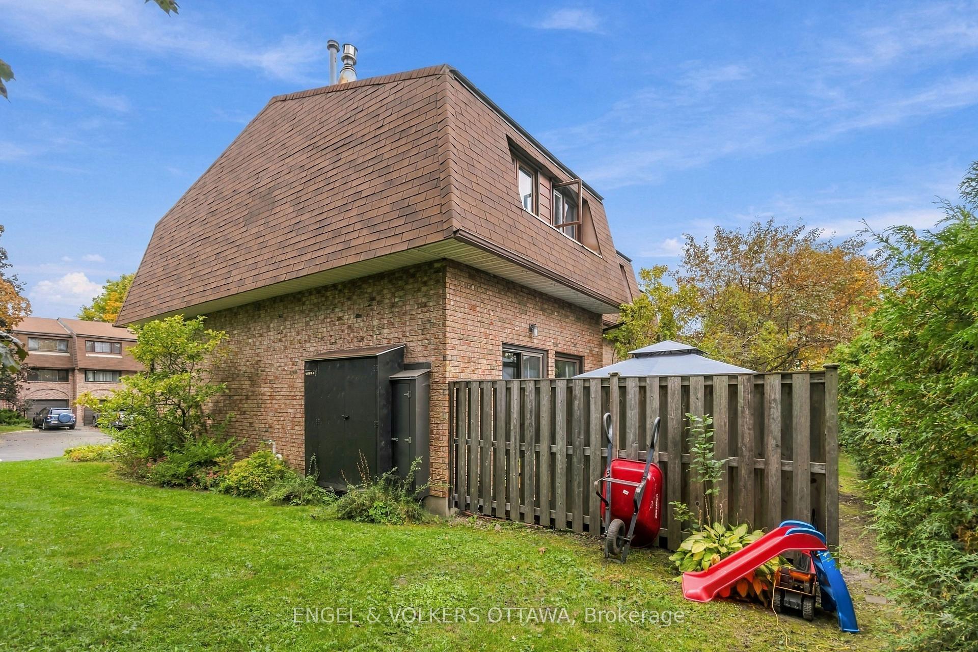 Photo 44 of Unit 18, 2 Bertona Street, Ottawa, Manordale — HOMEH