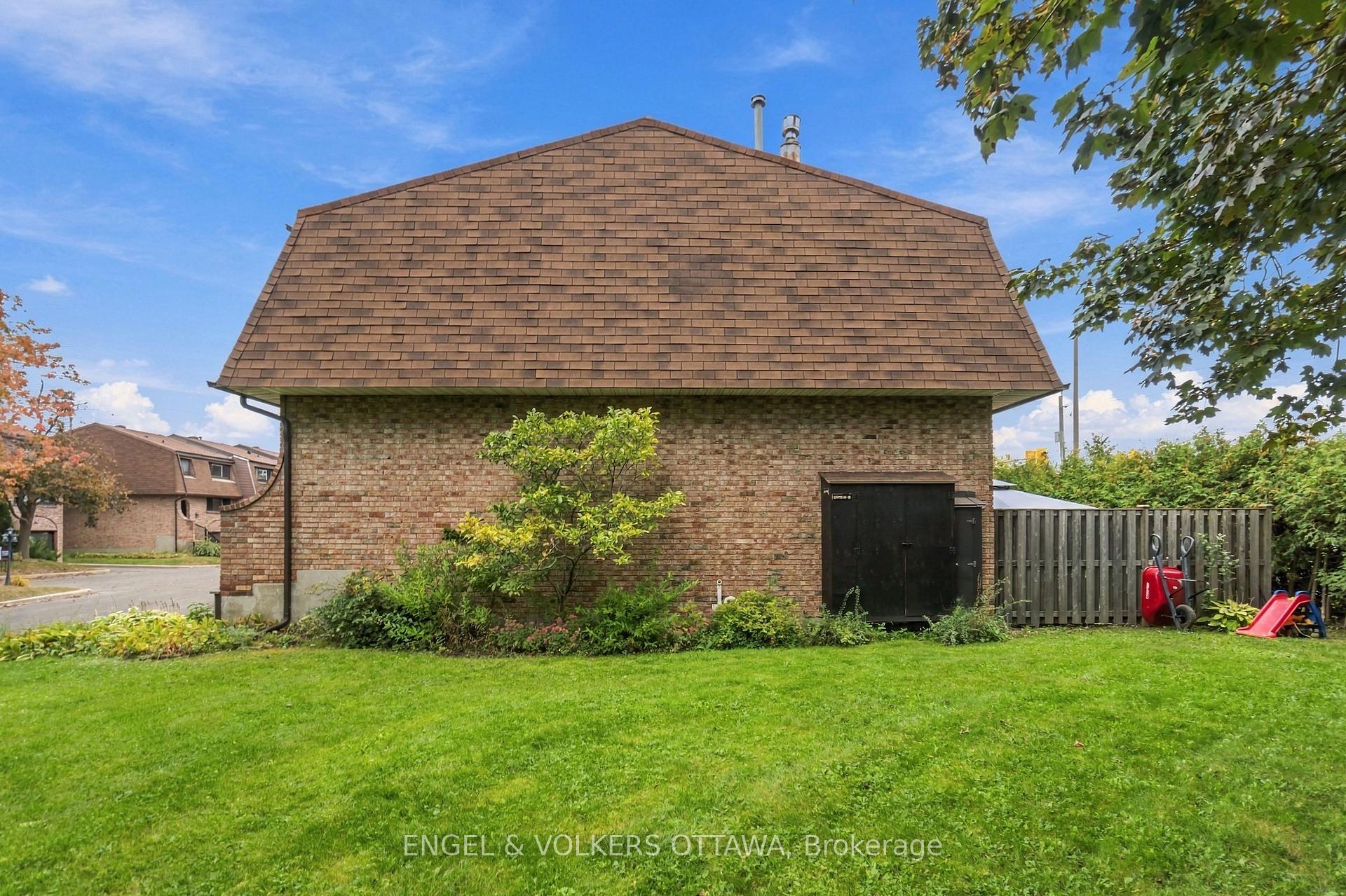 Photo 45 of Unit 18, 2 Bertona Street, Ottawa, Manordale — HOMEH