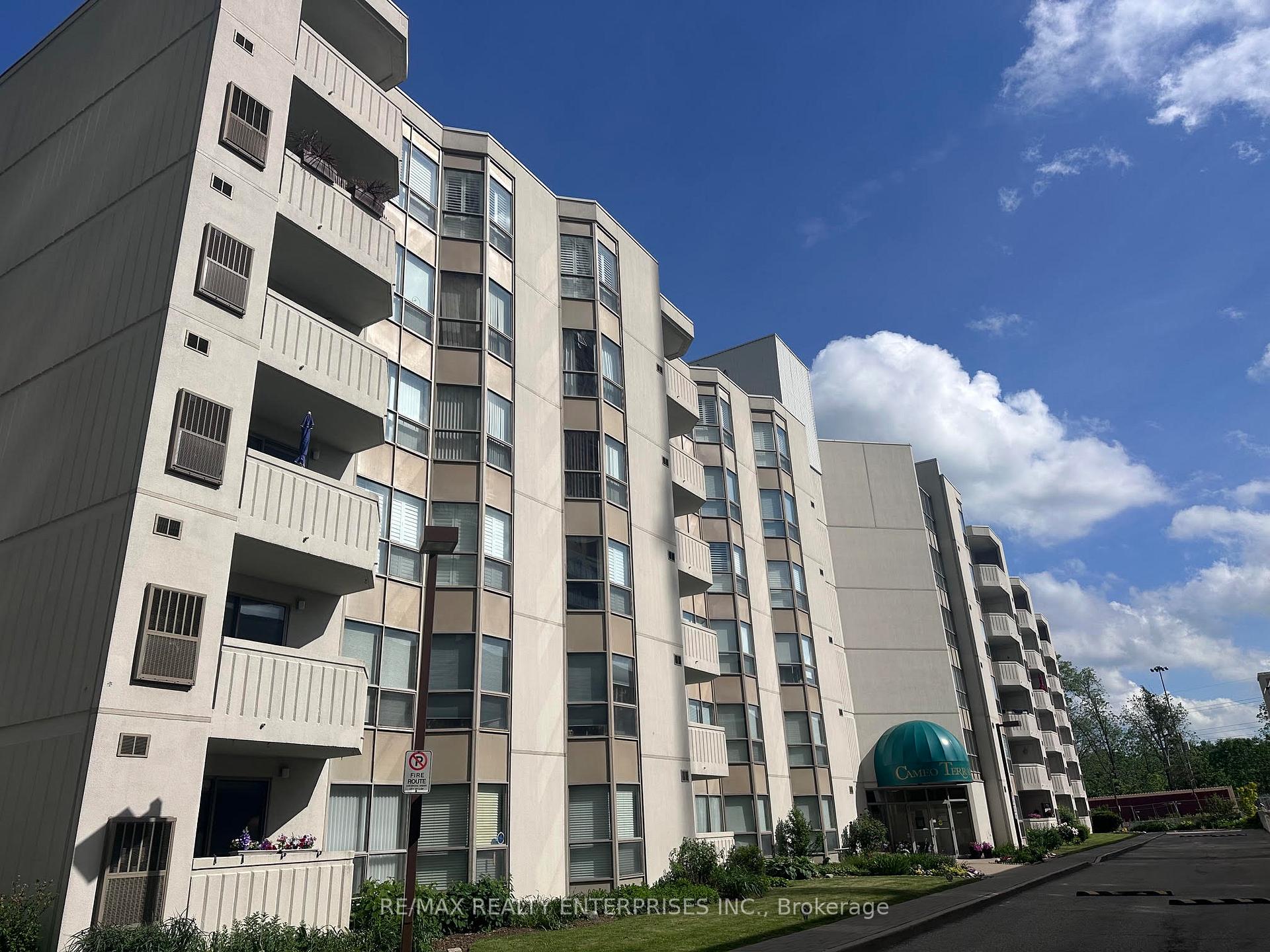 Photo of Unit 105, 3267 King Street E