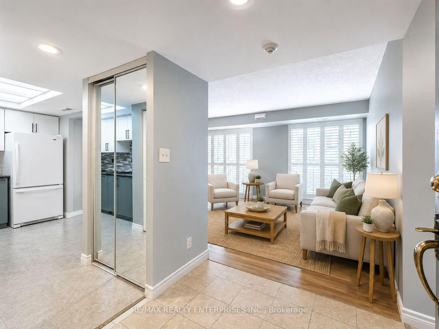 Photo 3 of Unit 105, 3267 King Street E, Kitchener, Chicopee/Freeport — HOMEH