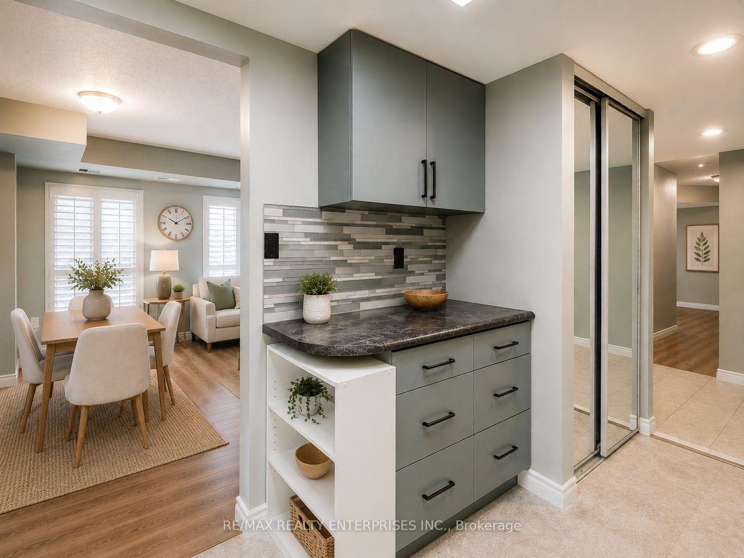 Photo 11 of Unit 105, 3267 King Street E, Kitchener, Chicopee/Freeport — HOMEH