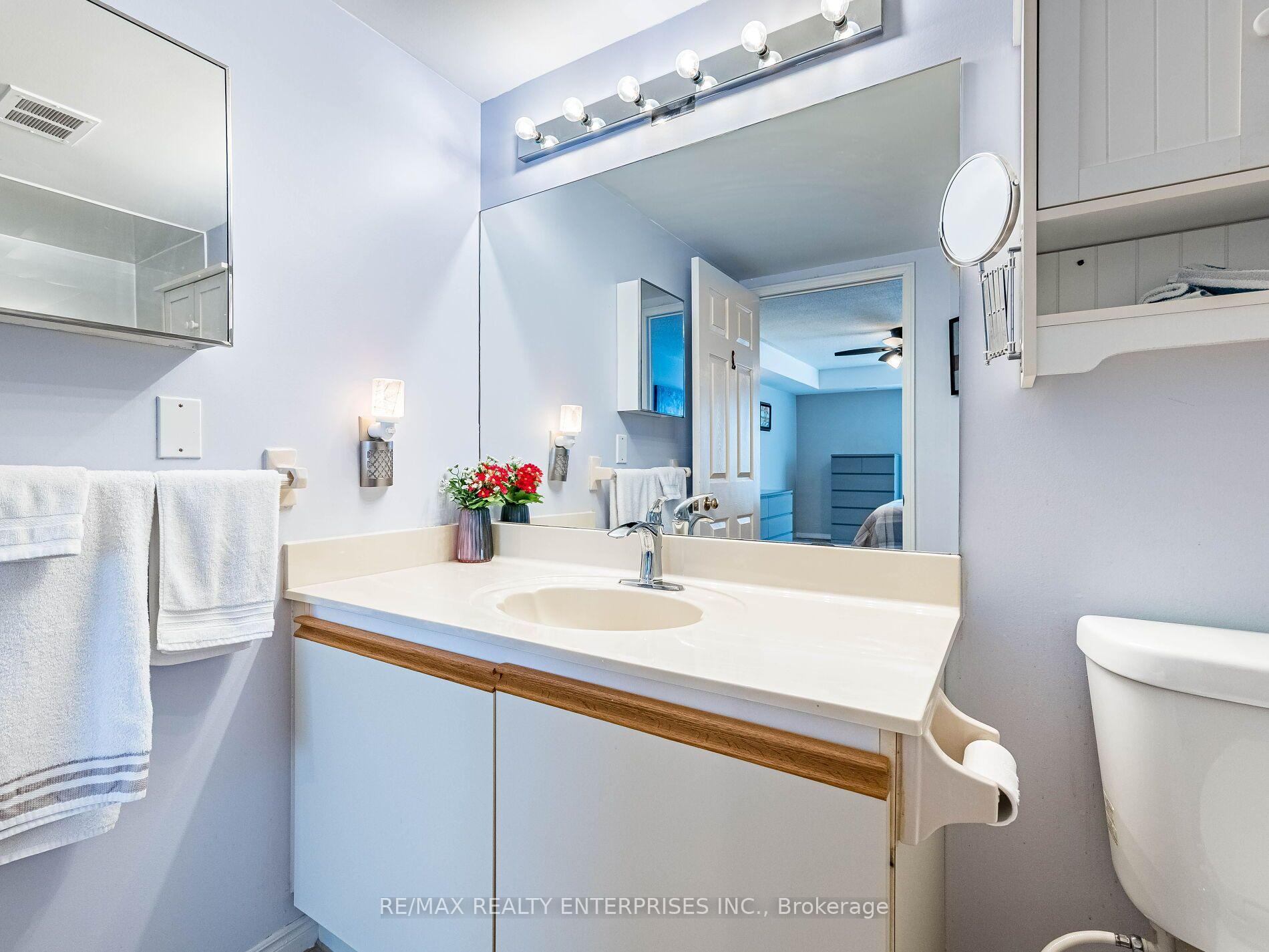 Photo 16 of Unit 105, 3267 King Street E, Kitchener, Chicopee/Freeport — HOMEH