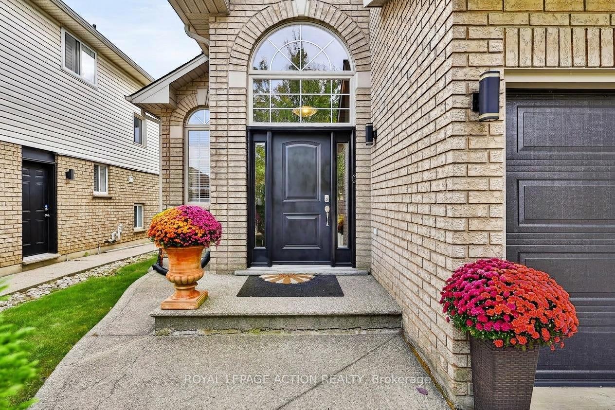 Photo 2 of 48 Holkham Avenue, Hamilton, Meadowlands — HOMEH