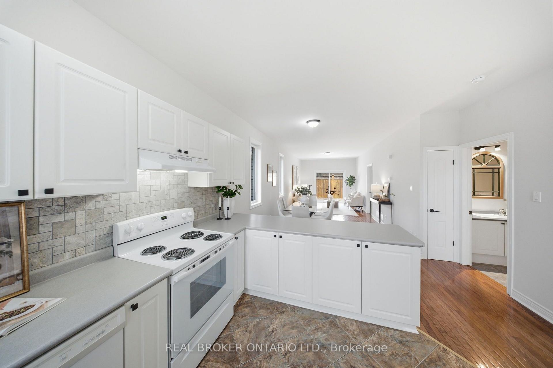 Photo 11 of 5 John Harvey Street, Uxbridge, Rural Uxbridge — HOMEH
