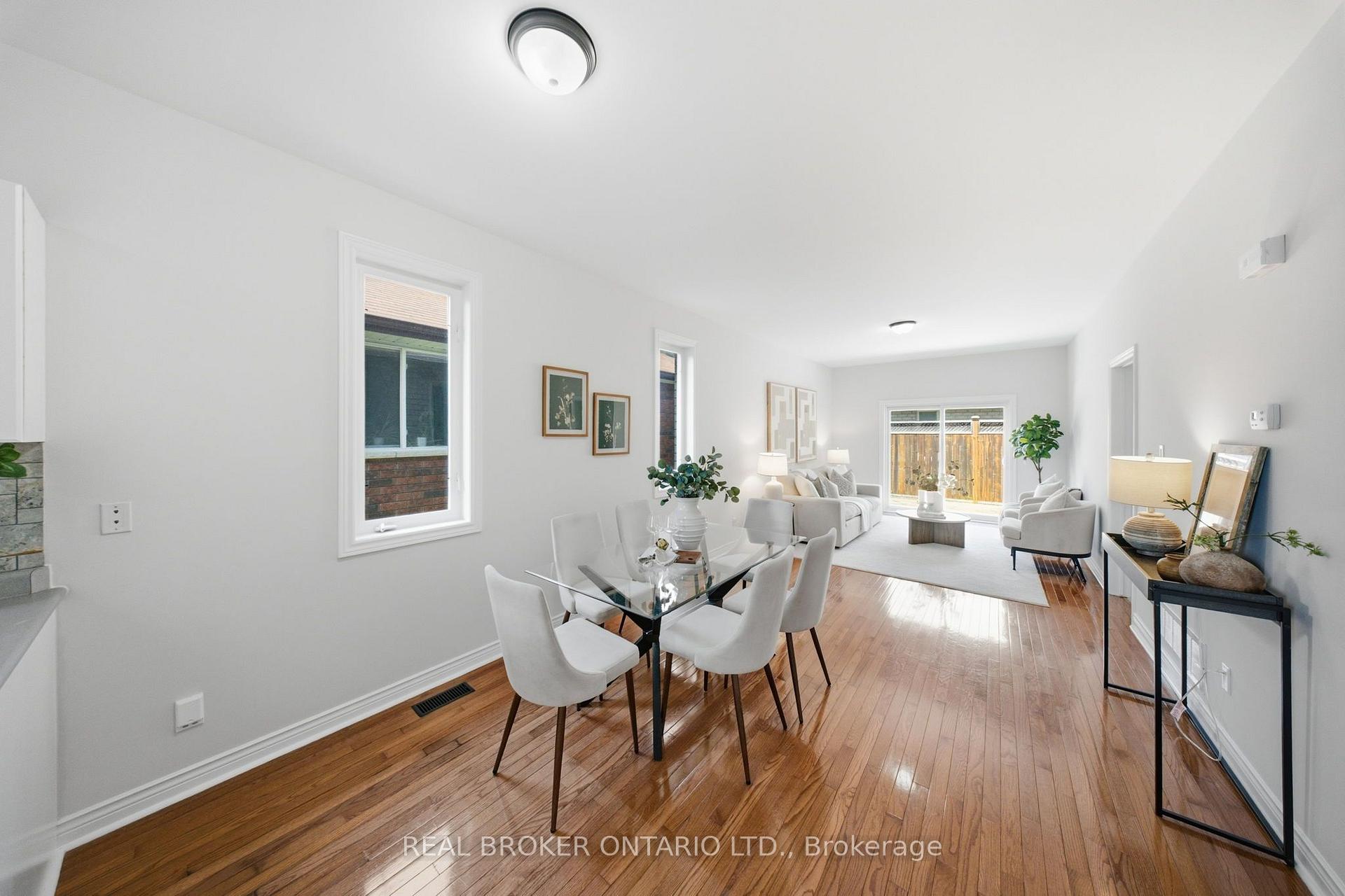 Photo 13 of 5 John Harvey Street, Uxbridge, Rural Uxbridge — HOMEH
