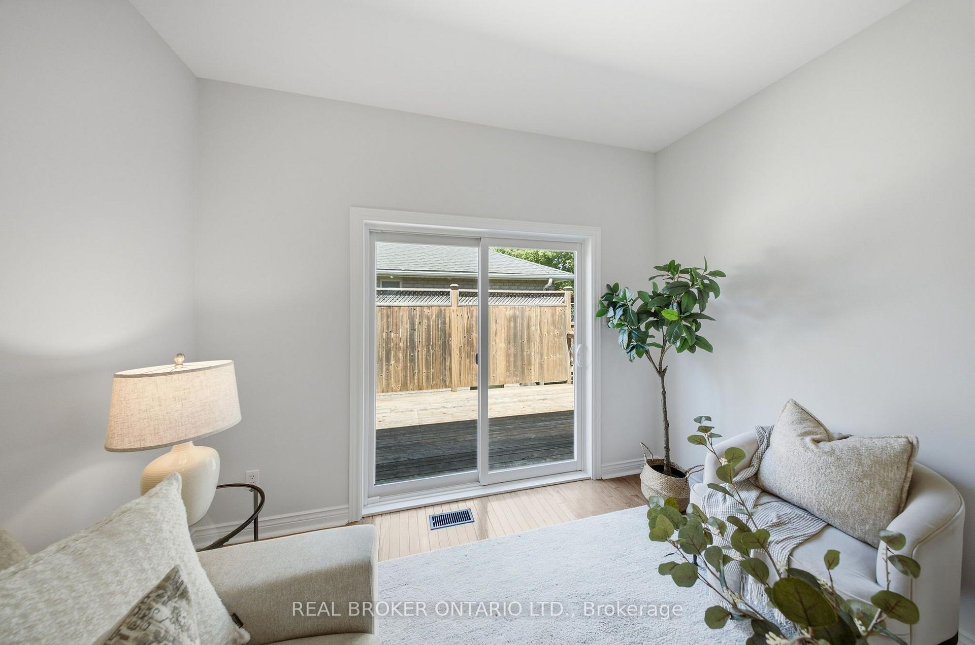 Photo 19 of 5 John Harvey Street, Uxbridge, Rural Uxbridge — HOMEH