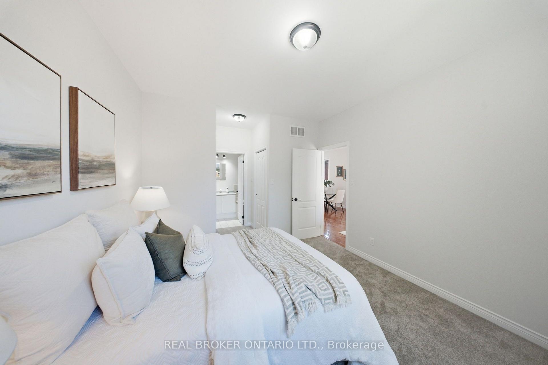 Photo 22 of 5 John Harvey Street, Uxbridge, Rural Uxbridge — HOMEH