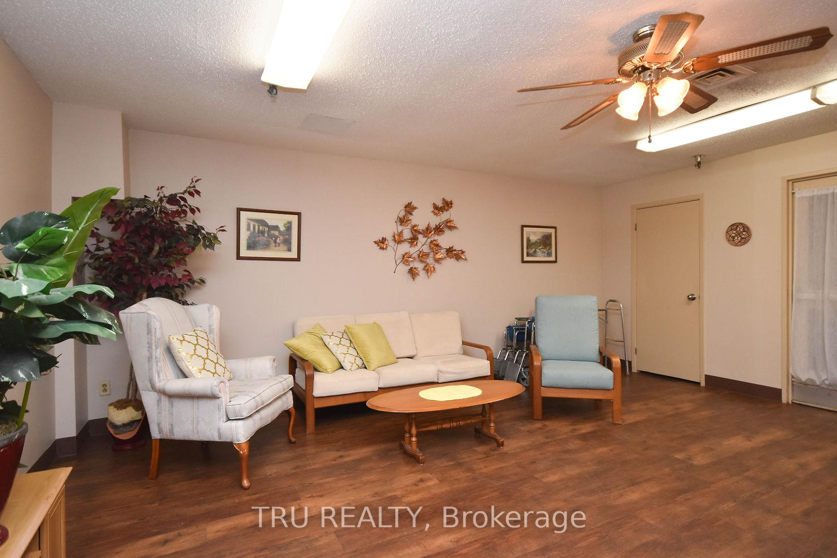 Photo 25 of Unit 807, 1505 Baseline Road, Ottawa, Copeland Park — HOMEH