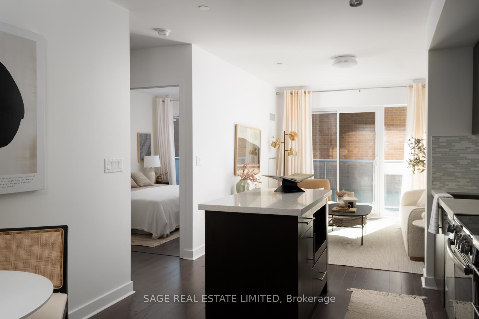 Photo 4 of Unit 313, 58 Orchard View Boulevard, Toronto, Yonge-Eglinton — HOMEH