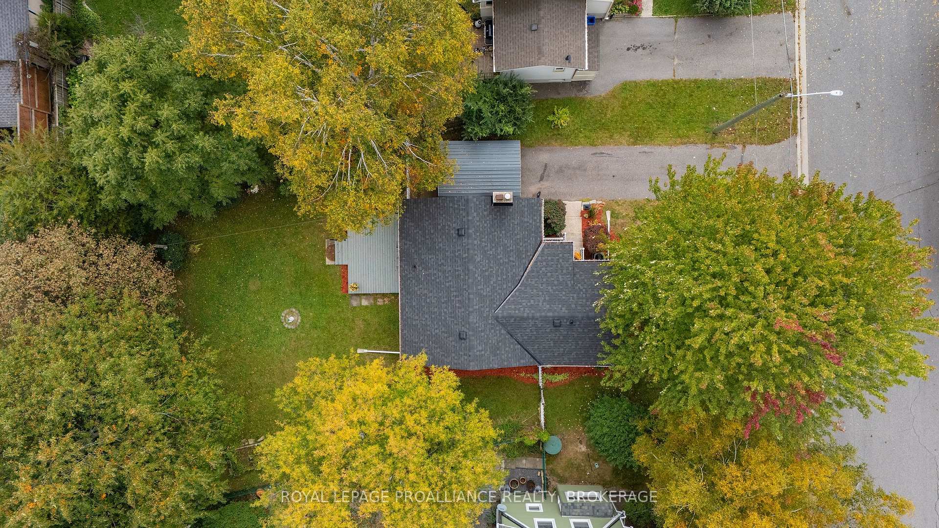 Photo 13 of 151 Hawthorne Avenue, Kingston, West of Sir John A. Blvd — HOMEH