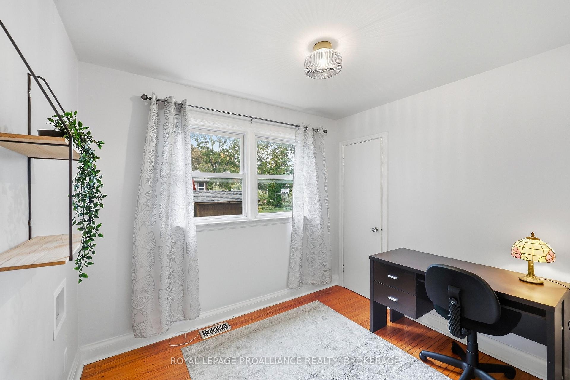 Photo 24 of 151 Hawthorne Avenue, Kingston, West of Sir John A. Blvd — HOMEH