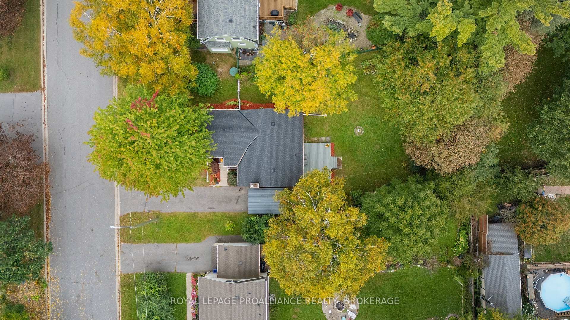 Photo 38 of 151 Hawthorne Avenue, Kingston, West of Sir John A. Blvd — HOMEH