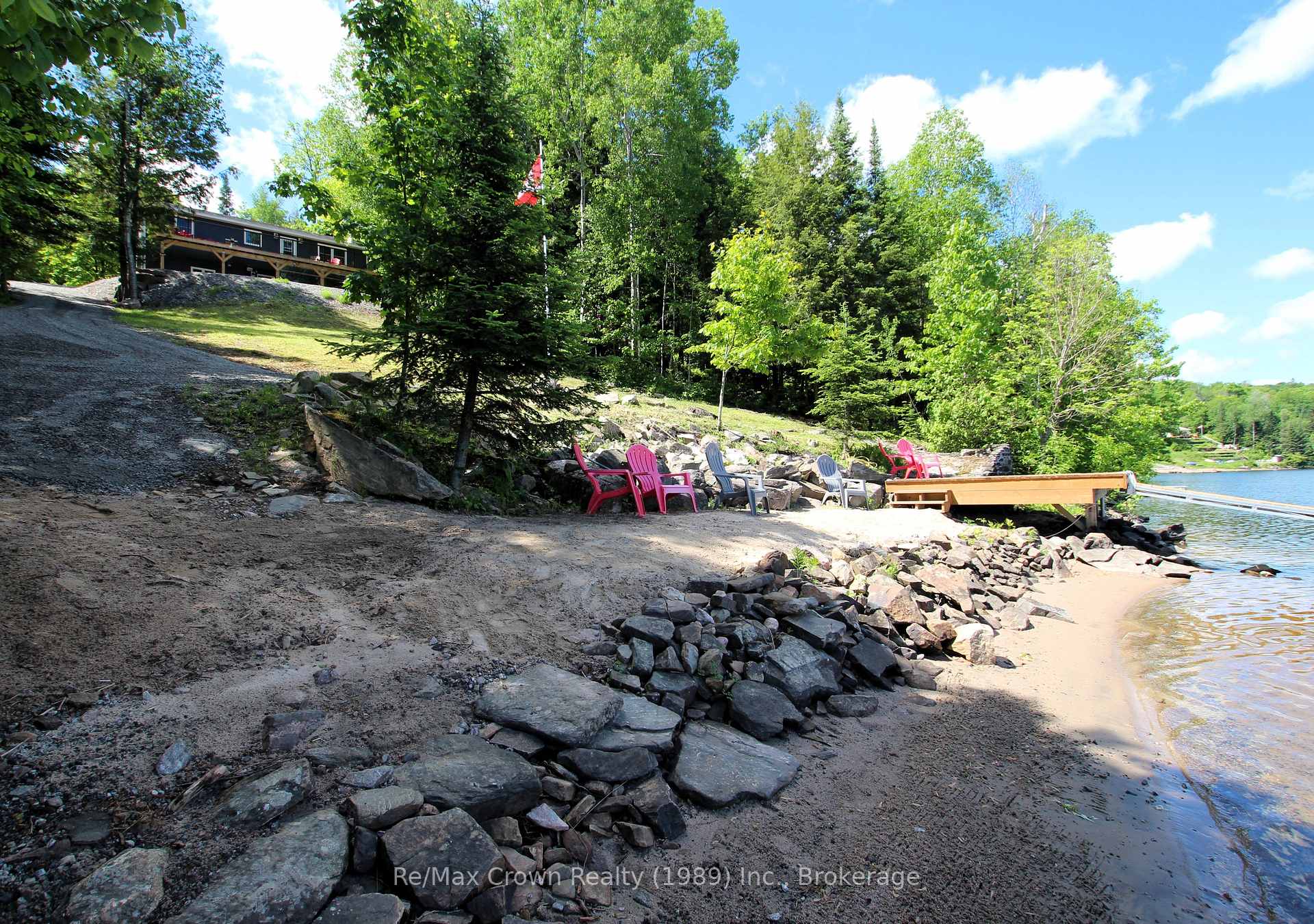 Photo 4 of 771 Limberlost Point Road, Parry Sound Remote Area, Restoule — HOMEH