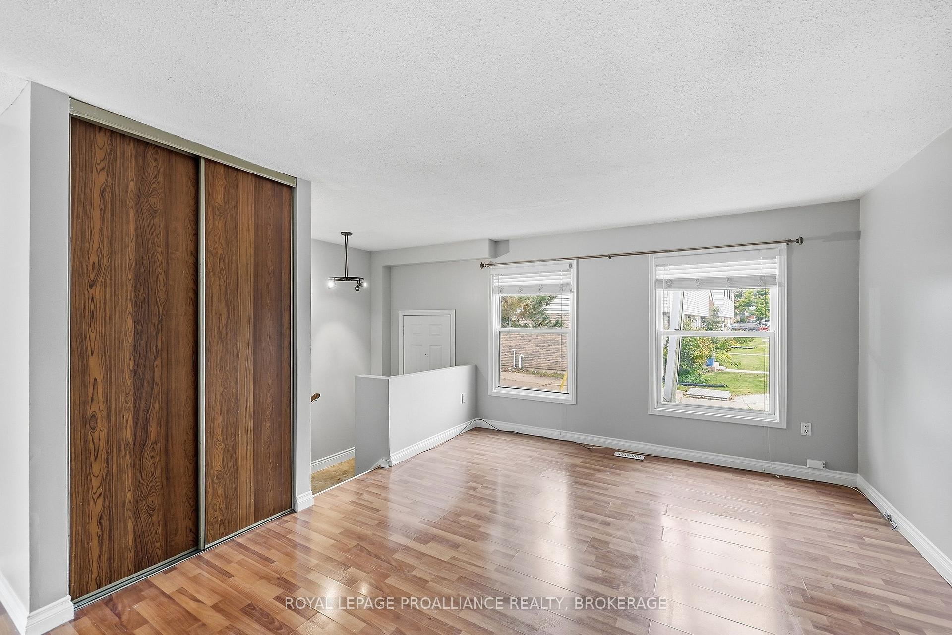 Photo 6 of Unit 61, 973 Oakview Avenue, Kingston, South of Taylor-Kidd Blvd — HOMEH