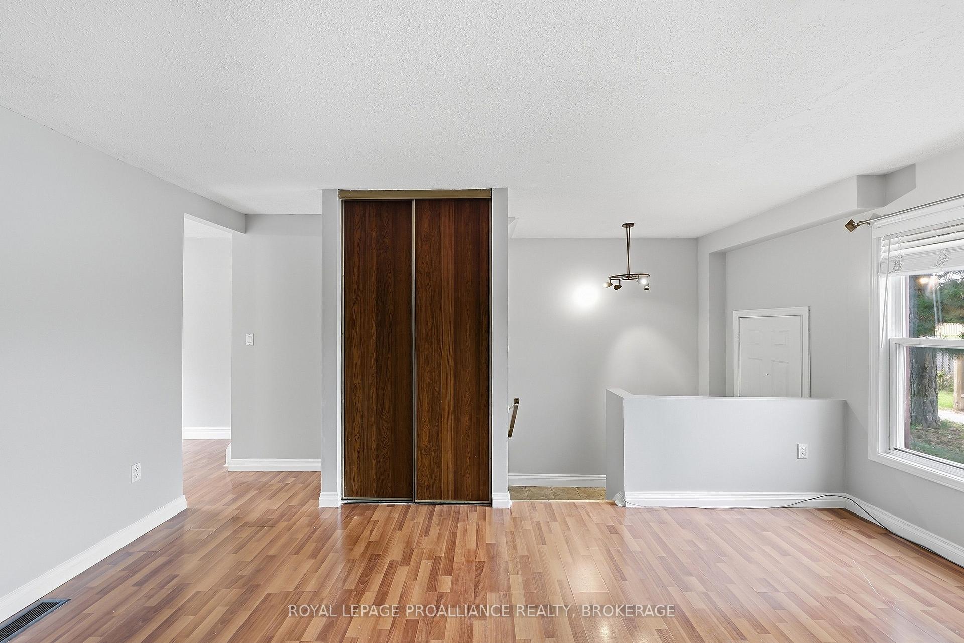 Photo 7 of Unit 61, 973 Oakview Avenue, Kingston, South of Taylor-Kidd Blvd — HOMEH