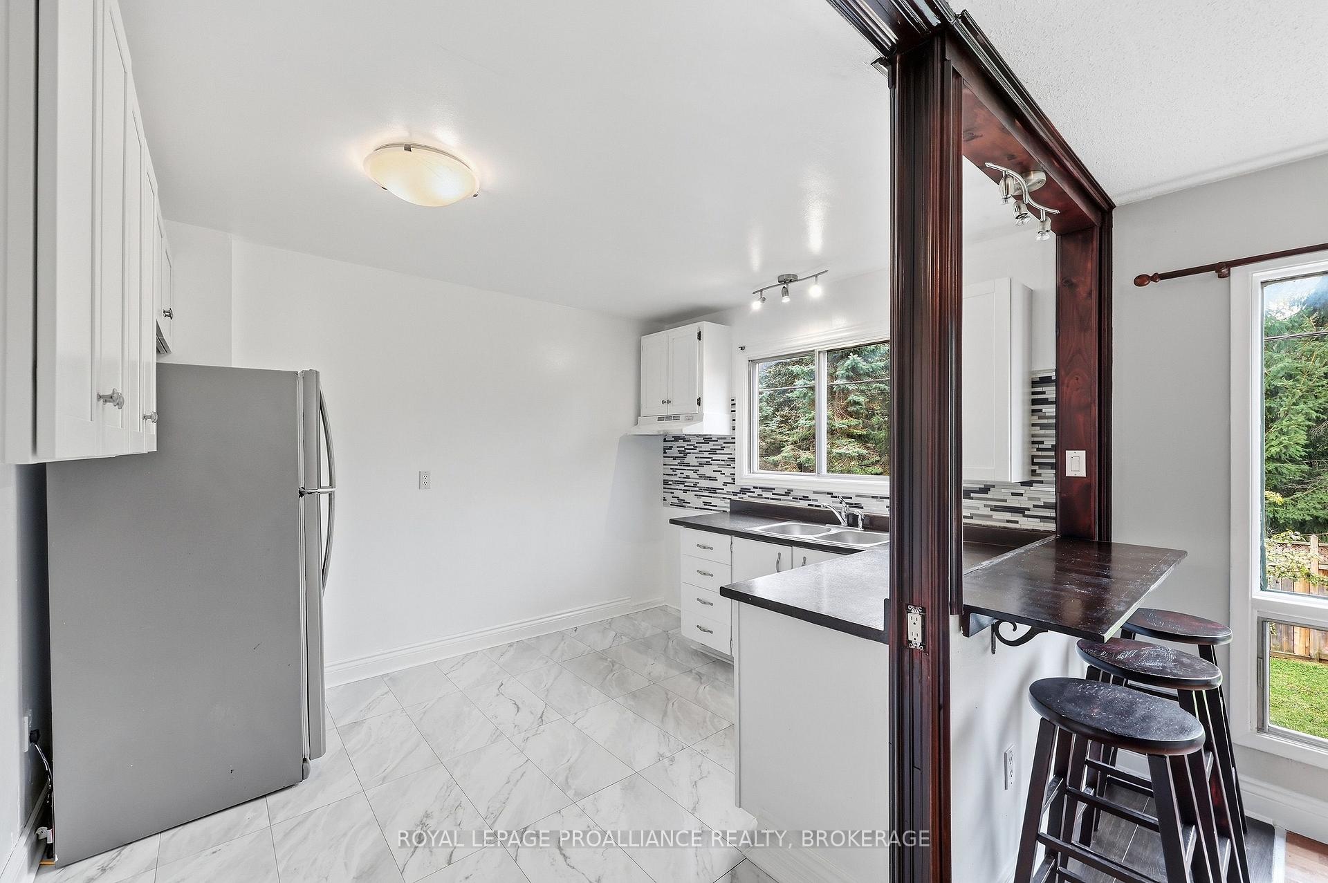 Photo 14 of Unit 61, 973 Oakview Avenue, Kingston, South of Taylor-Kidd Blvd — HOMEH