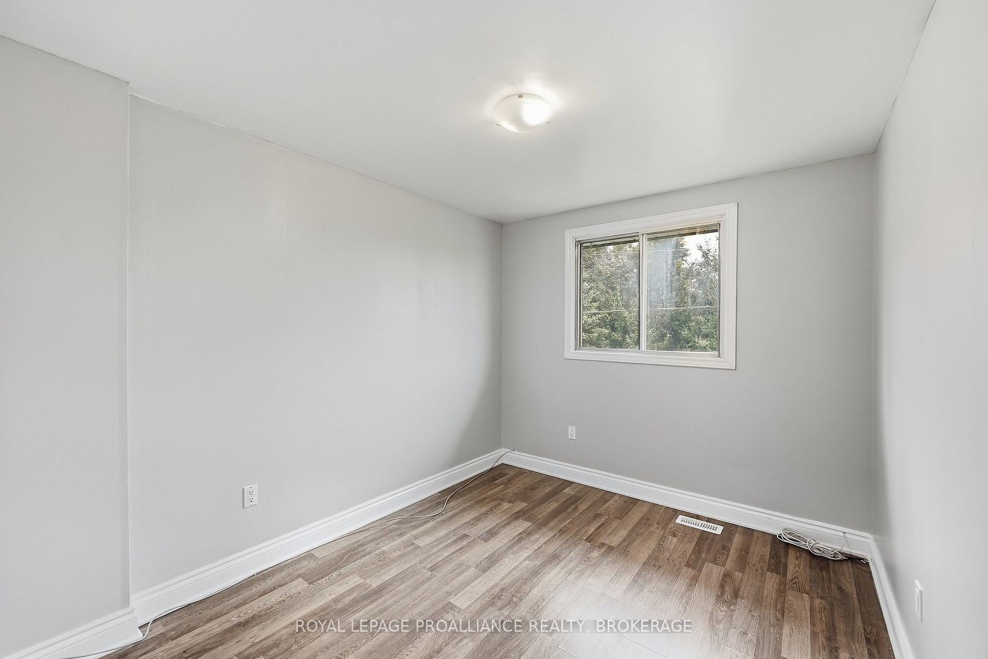Photo 18 of Unit 61, 973 Oakview Avenue, Kingston, South of Taylor-Kidd Blvd — HOMEH