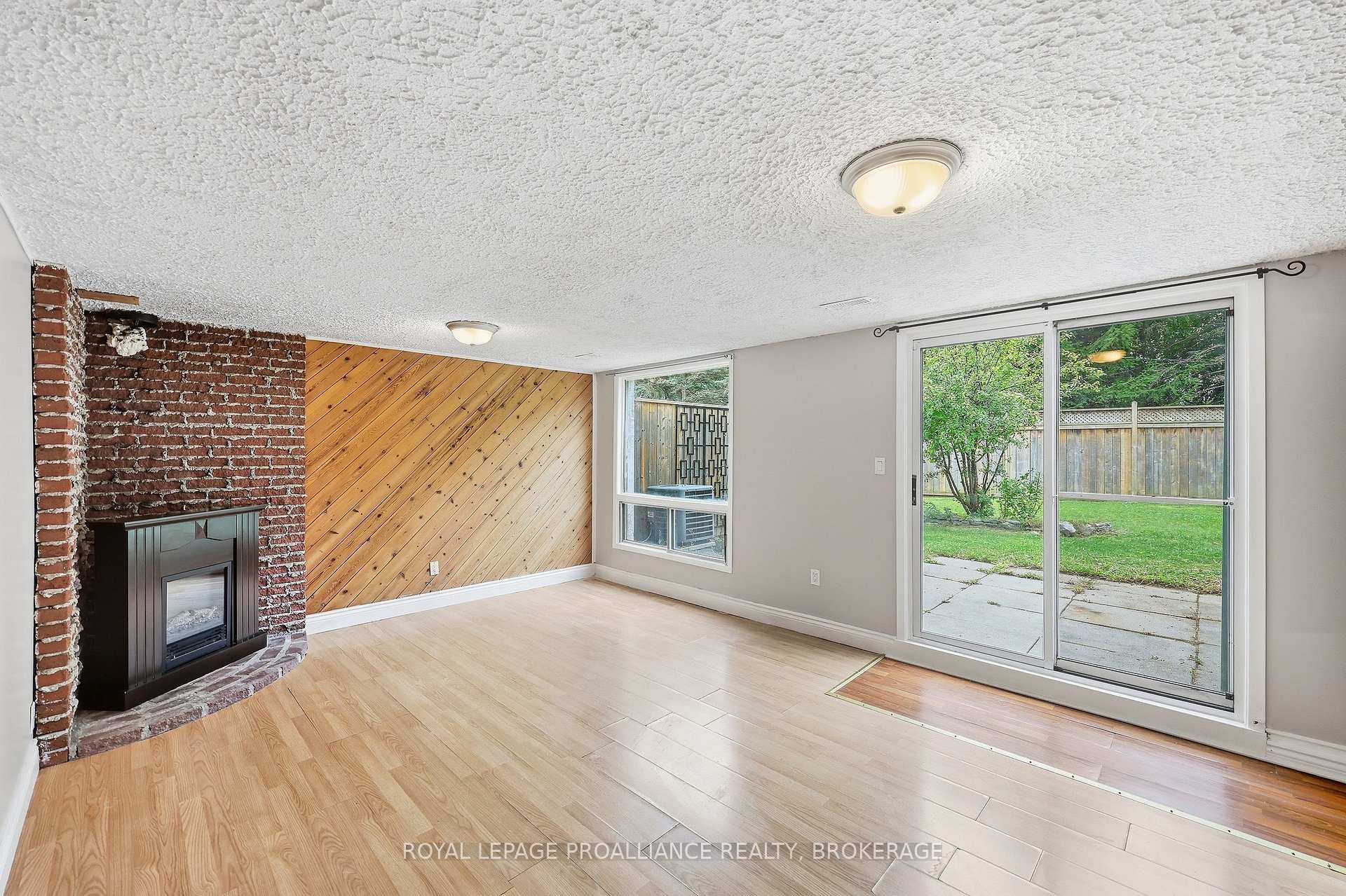 Photo 23 of Unit 61, 973 Oakview Avenue, Kingston, South of Taylor-Kidd Blvd — HOMEH
