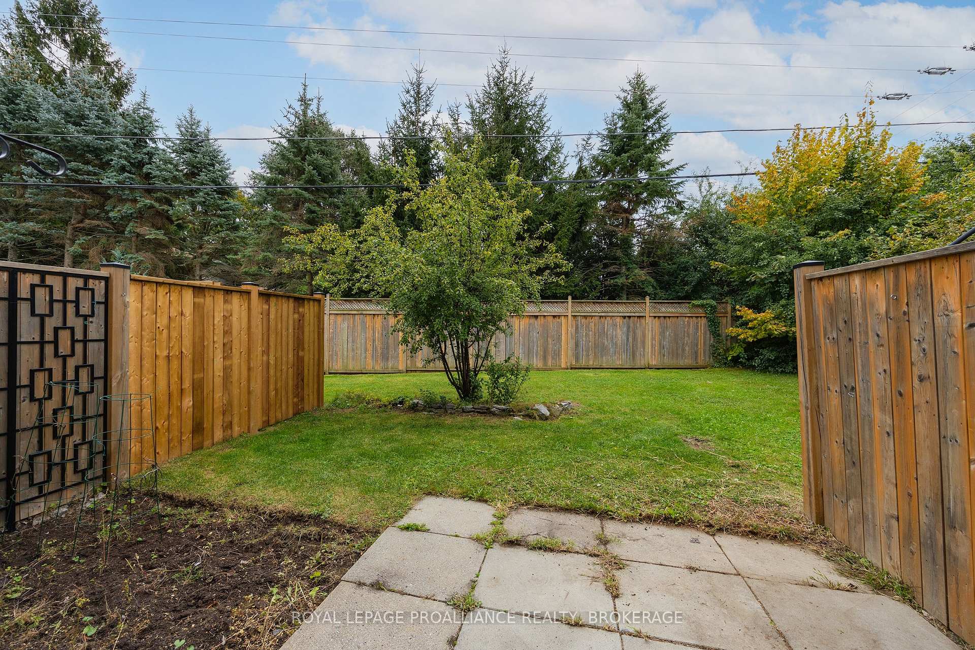 Photo 26 of Unit 61, 973 Oakview Avenue, Kingston, South of Taylor-Kidd Blvd — HOMEH