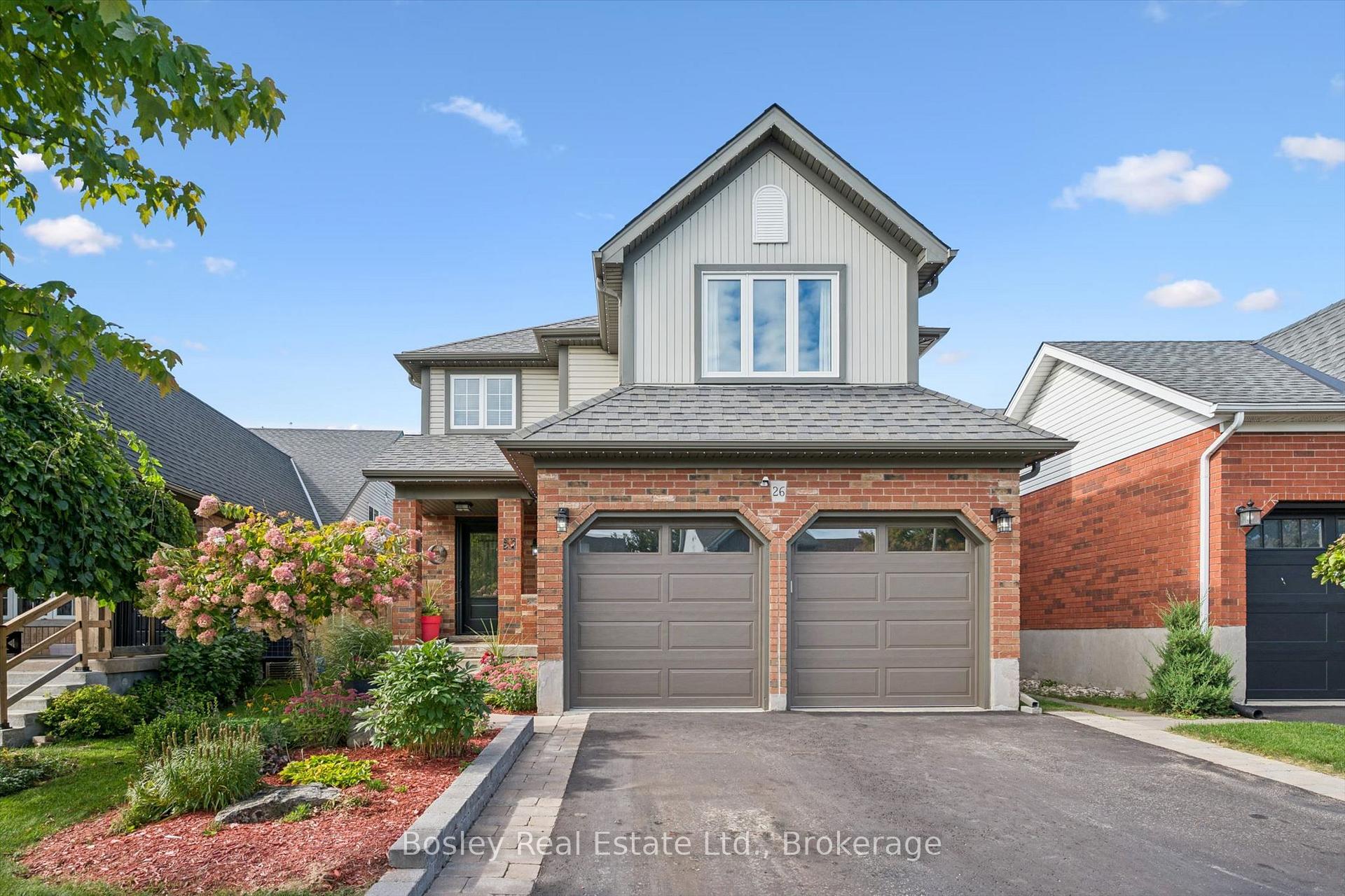 Photo 3 of 26 Glengarry Road, Orangeville — HOMEH
