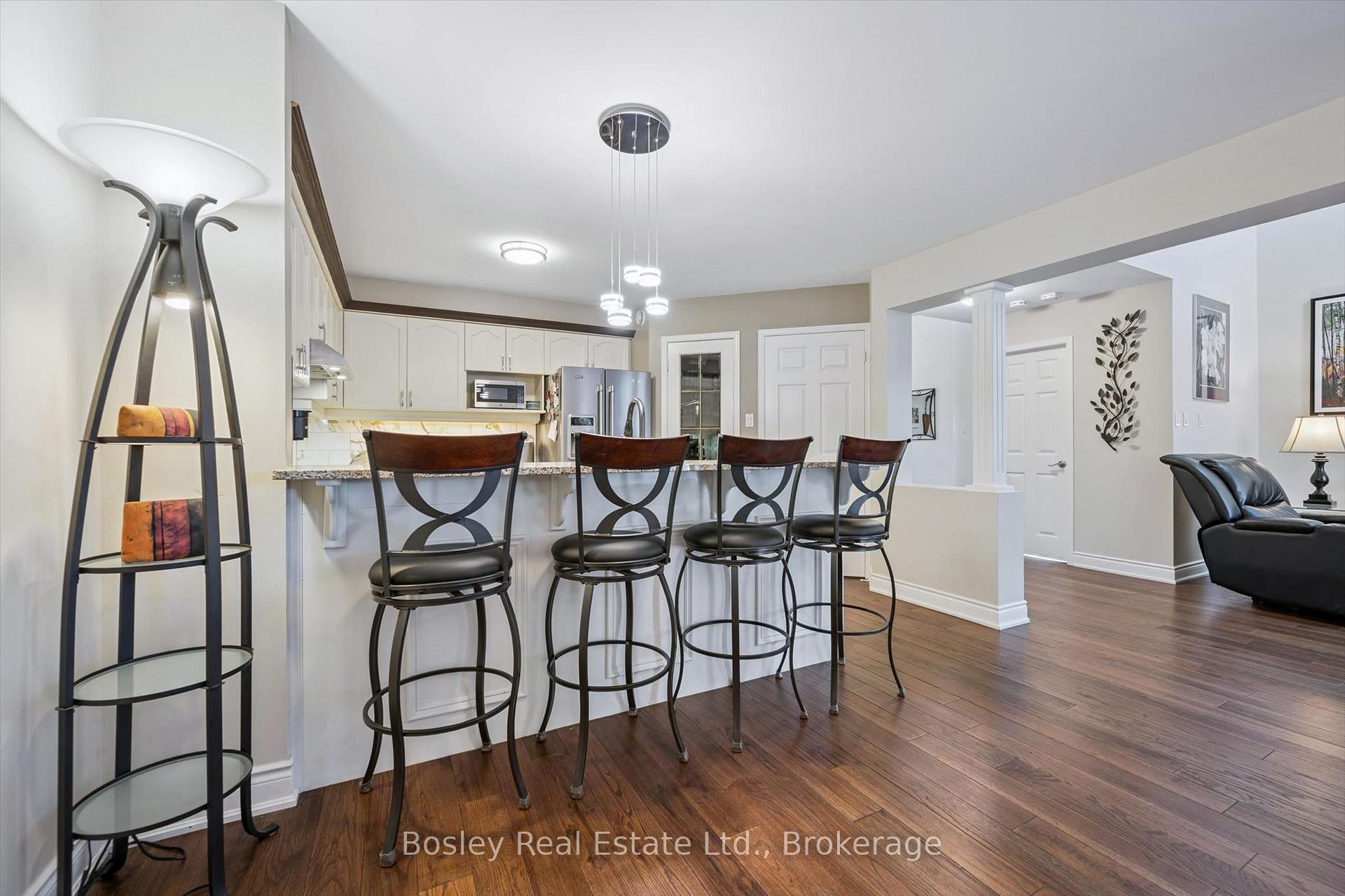 Photo 9 of 26 Glengarry Road, Orangeville — HOMEH
