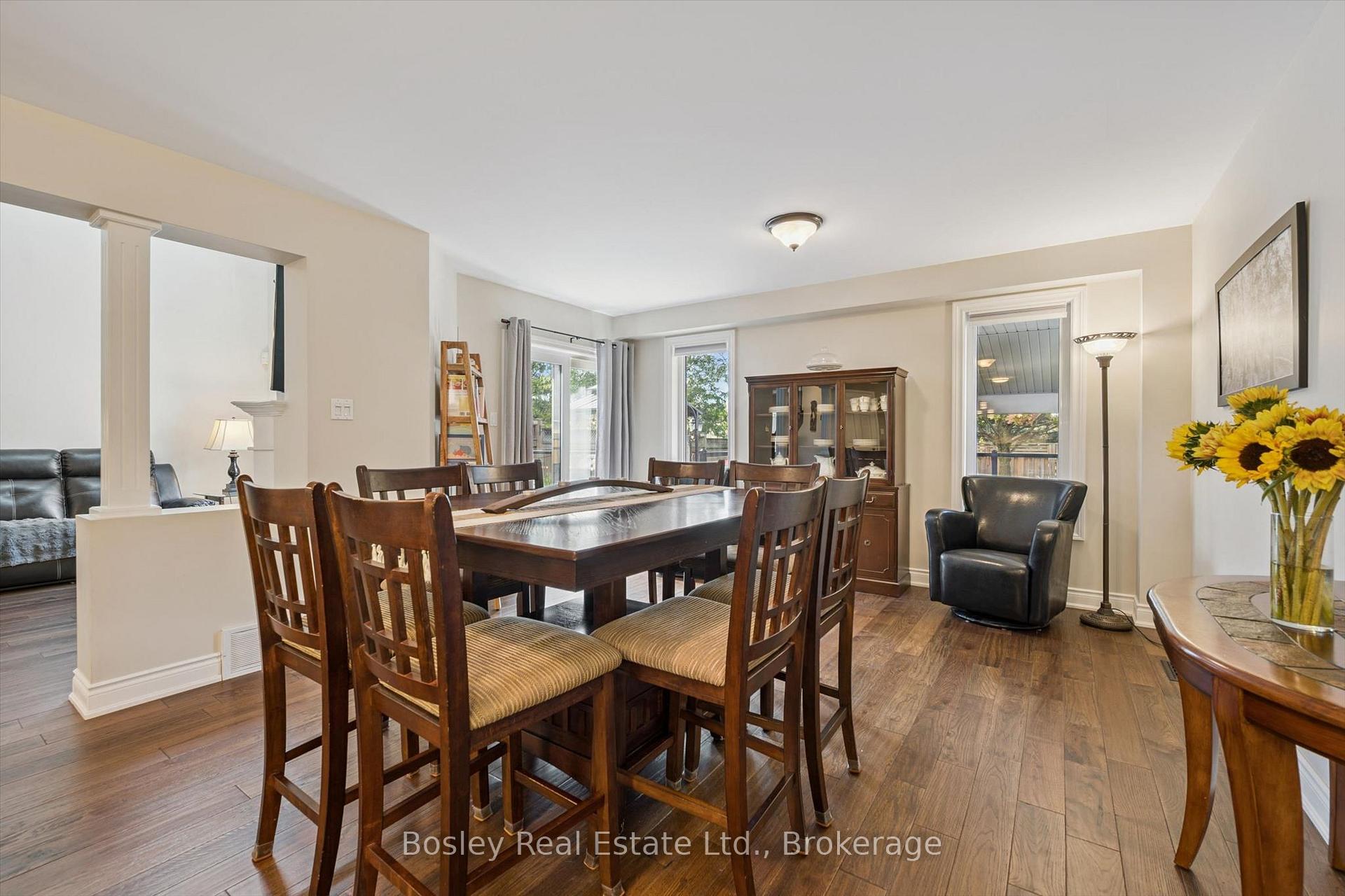 Photo 15 of 26 Glengarry Road, Orangeville — HOMEH