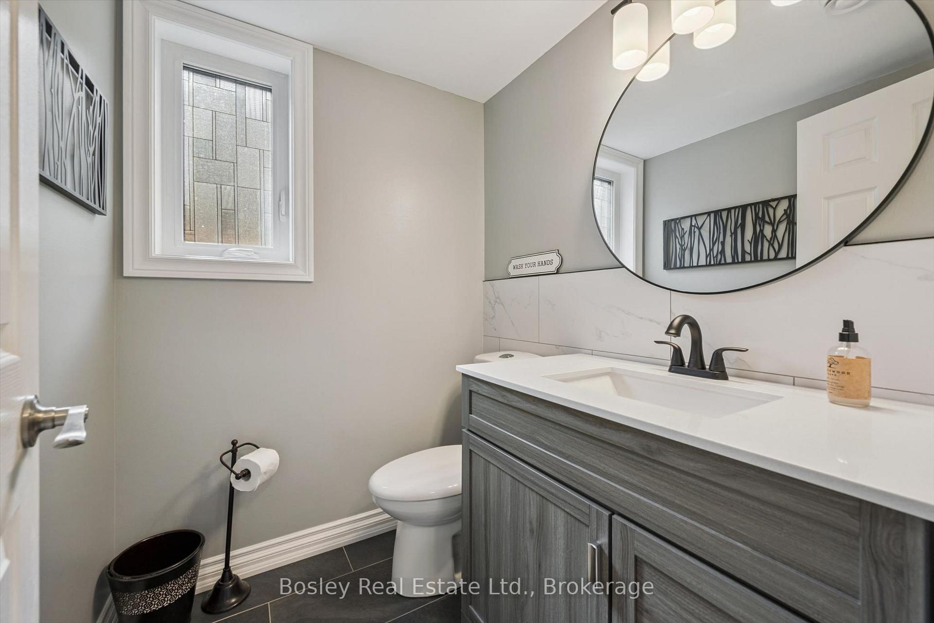 Photo 16 of 26 Glengarry Road, Orangeville — HOMEH