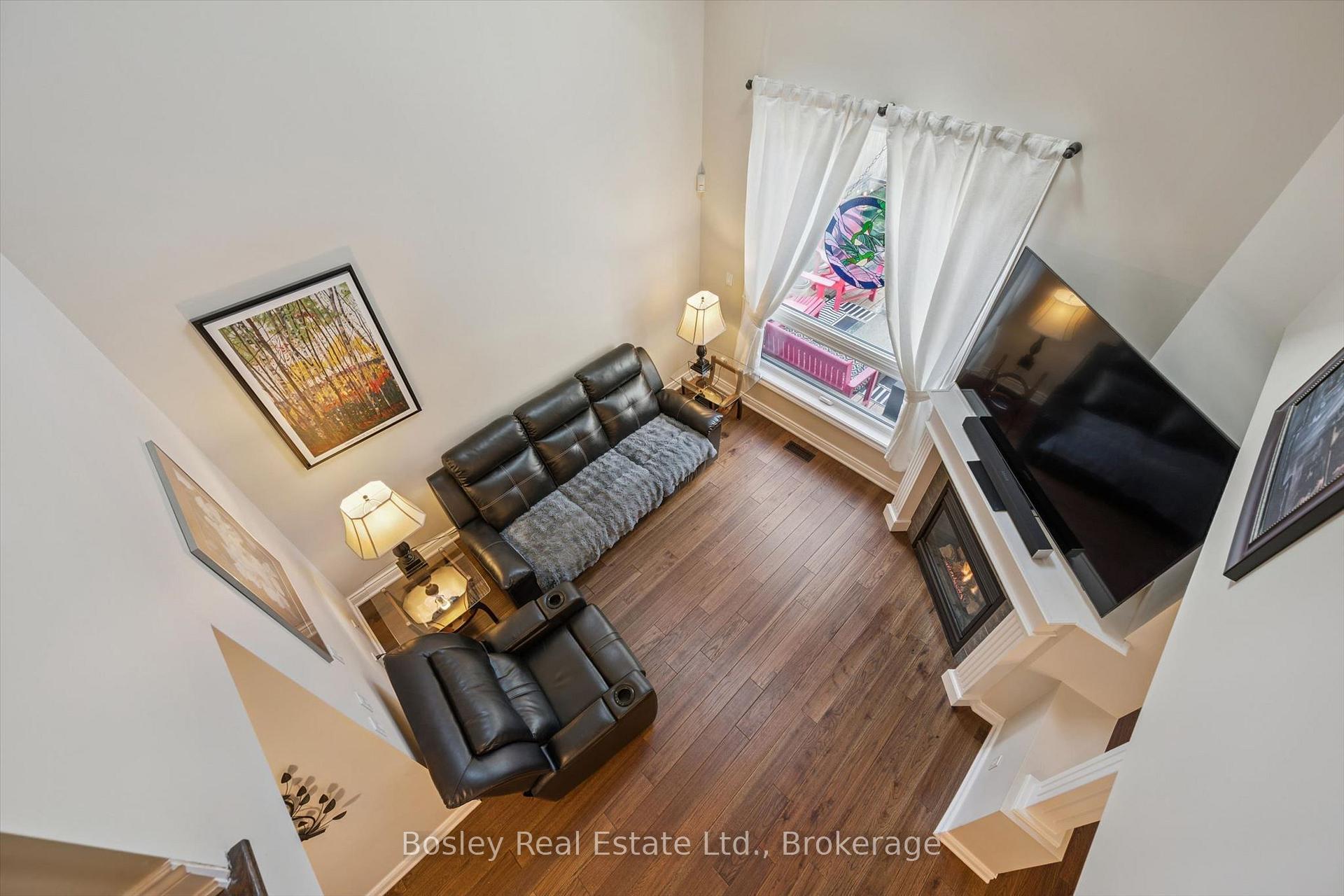 Photo 18 of 26 Glengarry Road, Orangeville — HOMEH