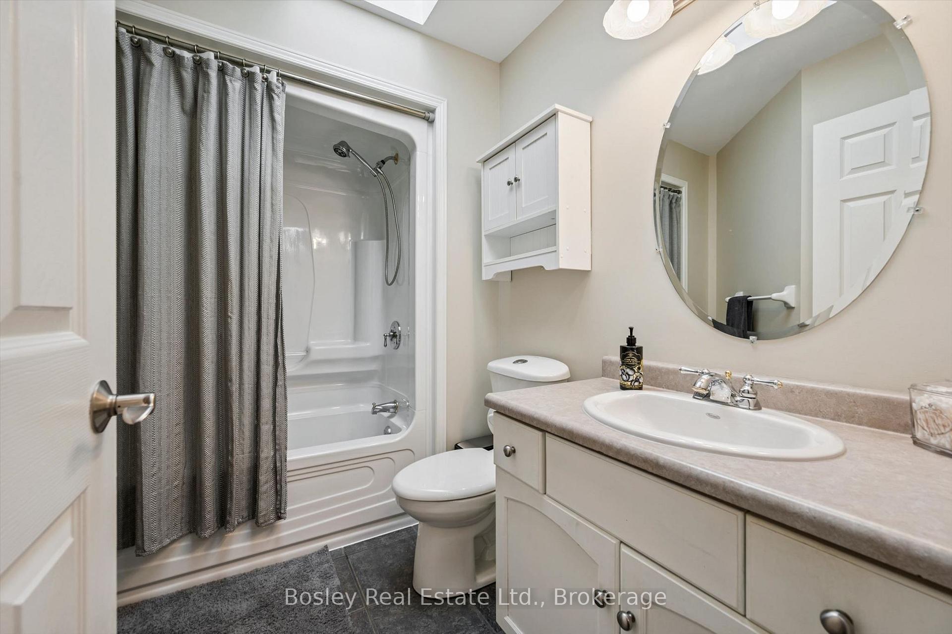 Photo 22 of 26 Glengarry Road, Orangeville — HOMEH
