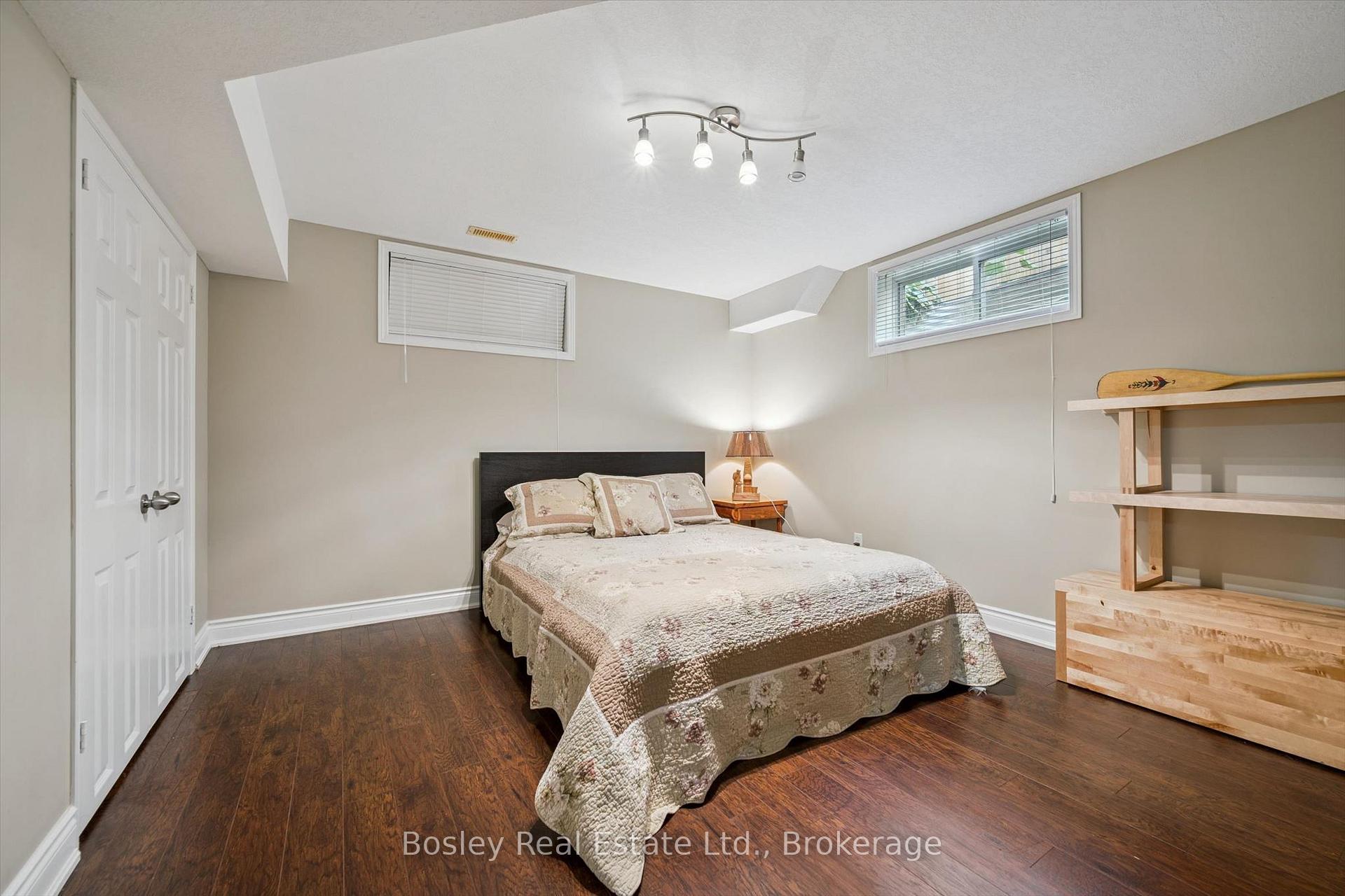 Photo 28 of 26 Glengarry Road, Orangeville — HOMEH