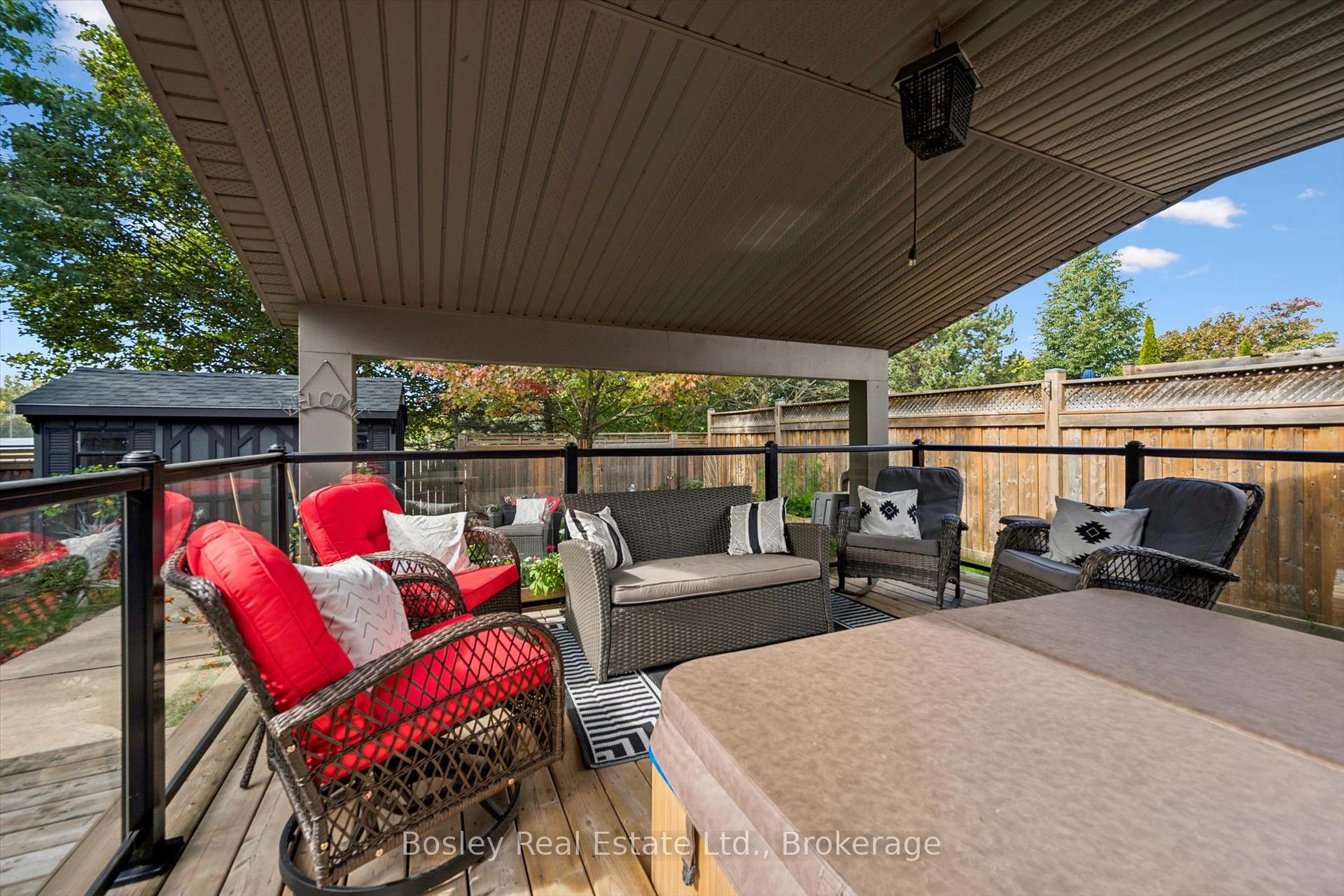 Photo 35 of 26 Glengarry Road, Orangeville — HOMEH