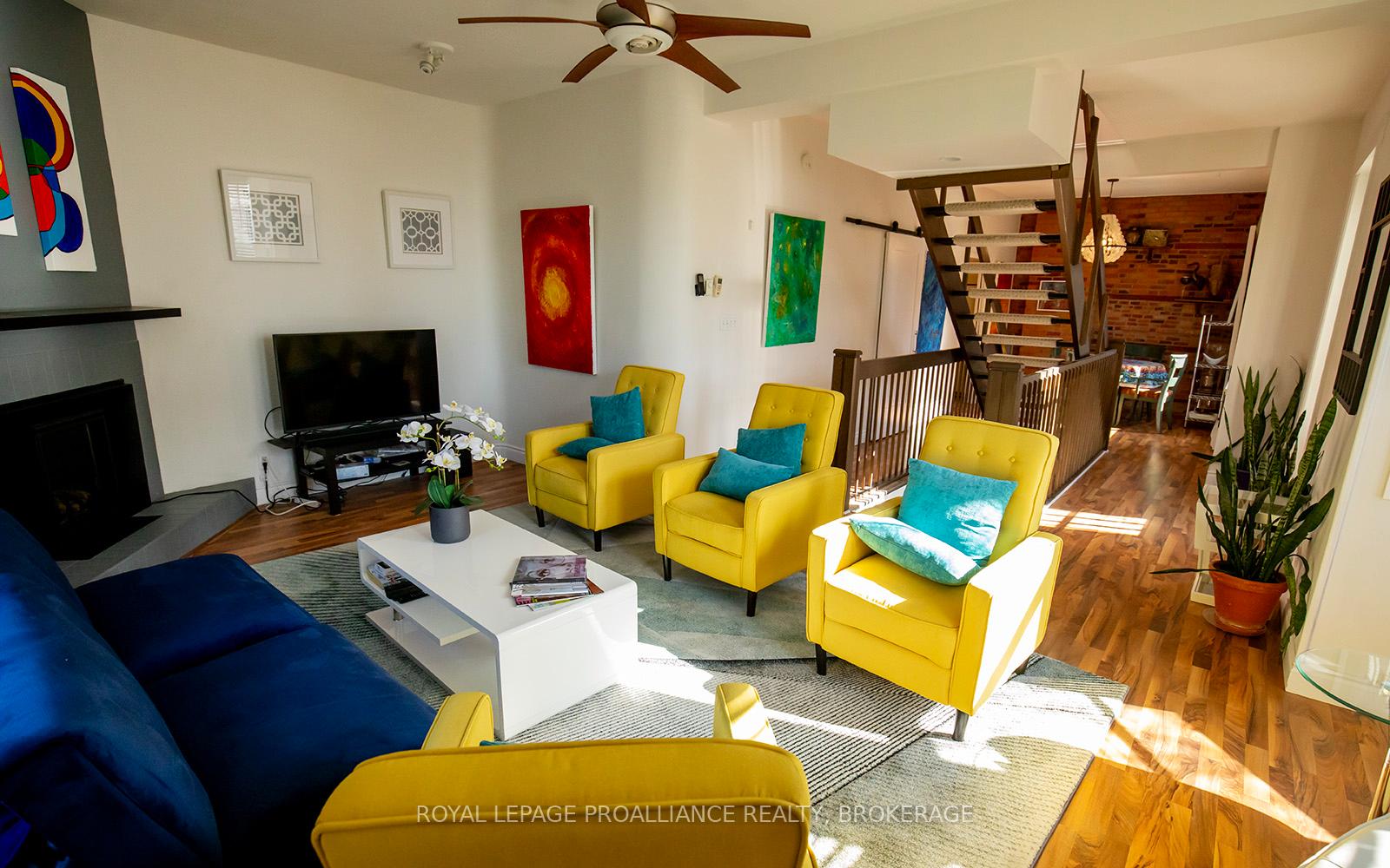 Photo 4 of Unit 2, 244 King Street E, Kingston, Central City East — HOMEH