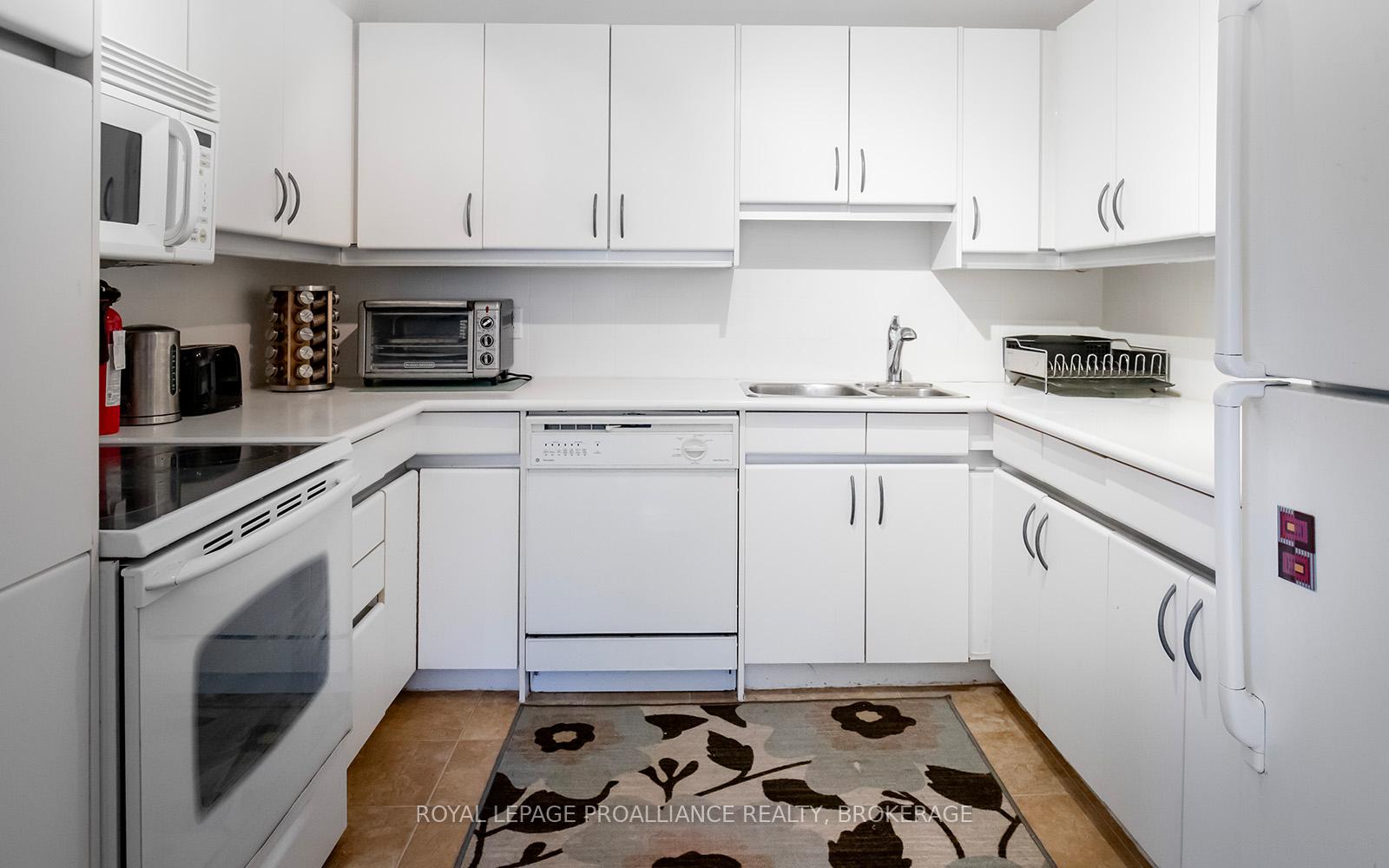 Photo 7 of Unit 2, 244 King Street E, Kingston, Central City East — HOMEH
