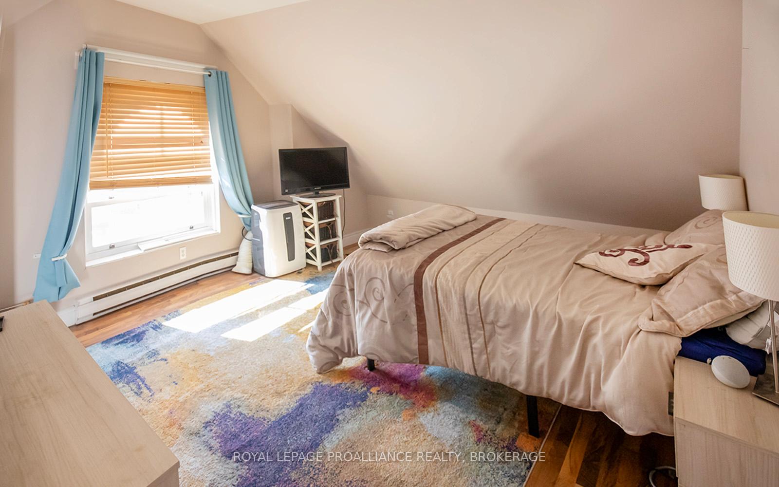 Photo 11 of Unit 2, 244 King Street E, Kingston, Central City East — HOMEH