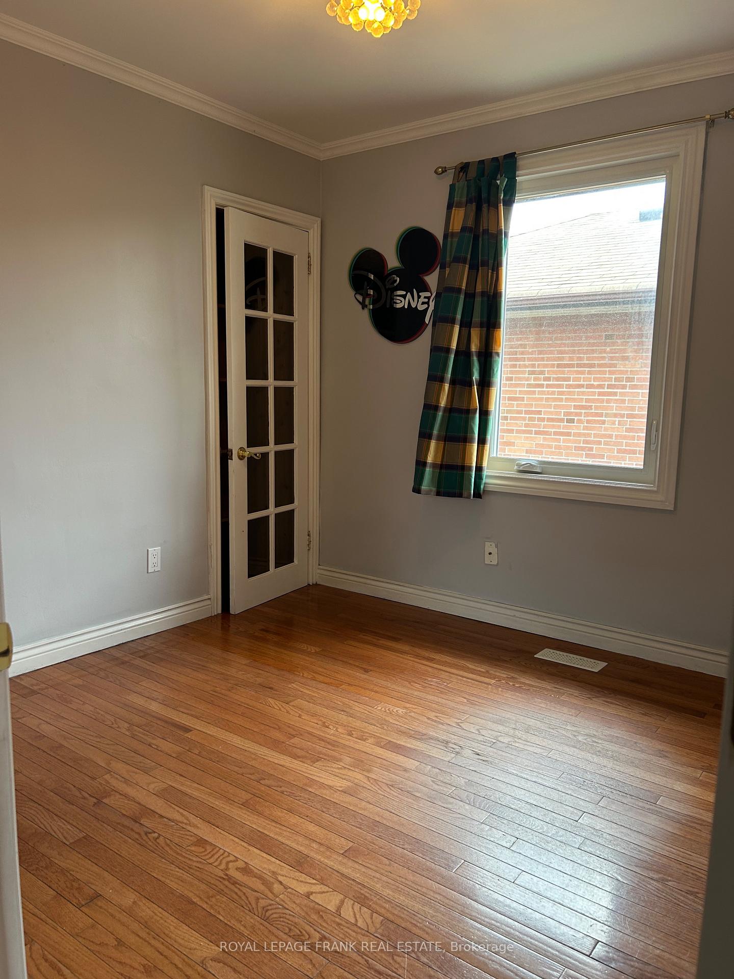 Photo 10 of 587 Harmony Road S, Oshawa, Donevan — HOMEH