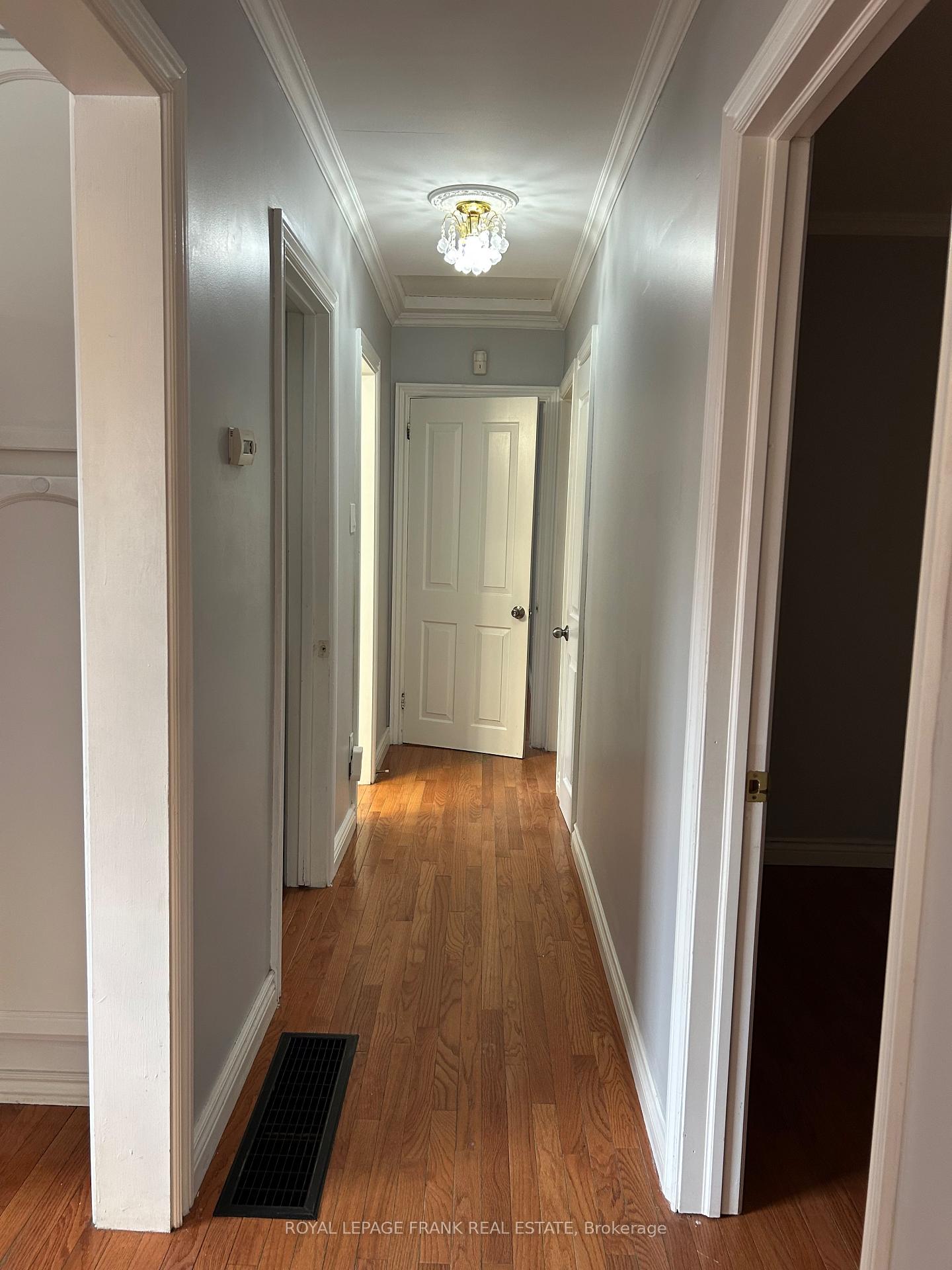 Photo 11 of 587 Harmony Road S, Oshawa, Donevan — HOMEH