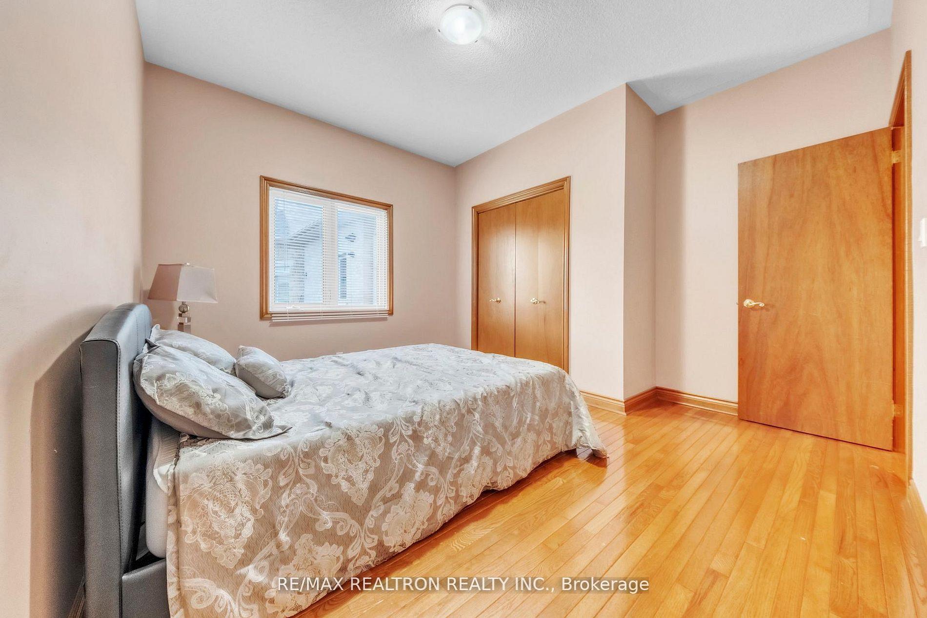 Photo 16 of 36A Puccini Drive, Richmond Hill, Oak Ridges — HOMEH