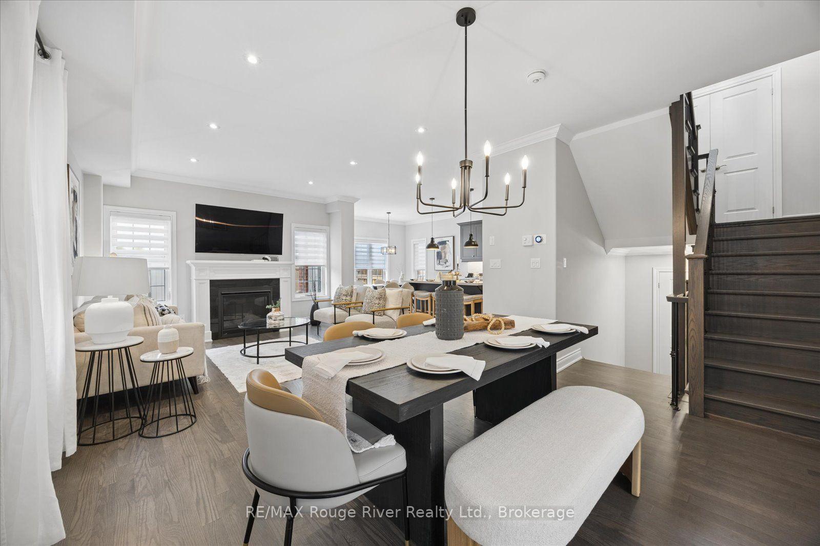 Photo 7 of 29 St Augustine Drive, Whitby, Brooklin — HOMEH