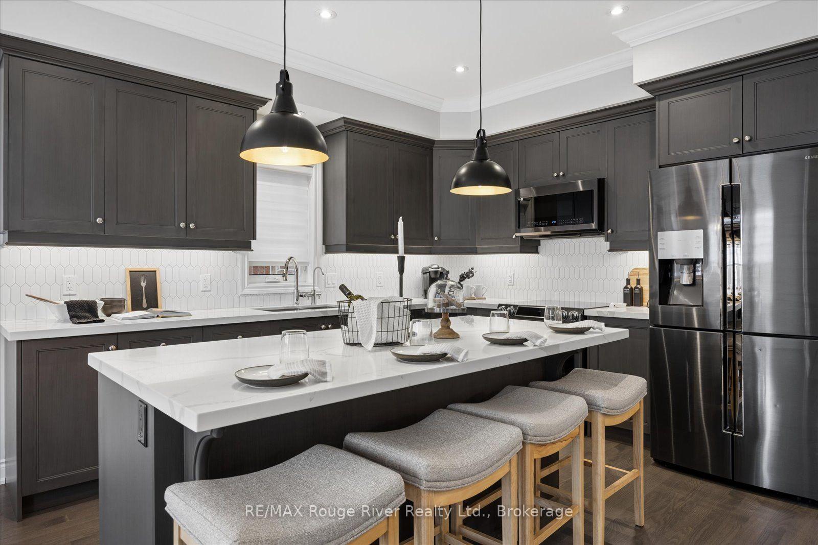 Photo 12 of 29 St Augustine Drive, Whitby, Brooklin — HOMEH