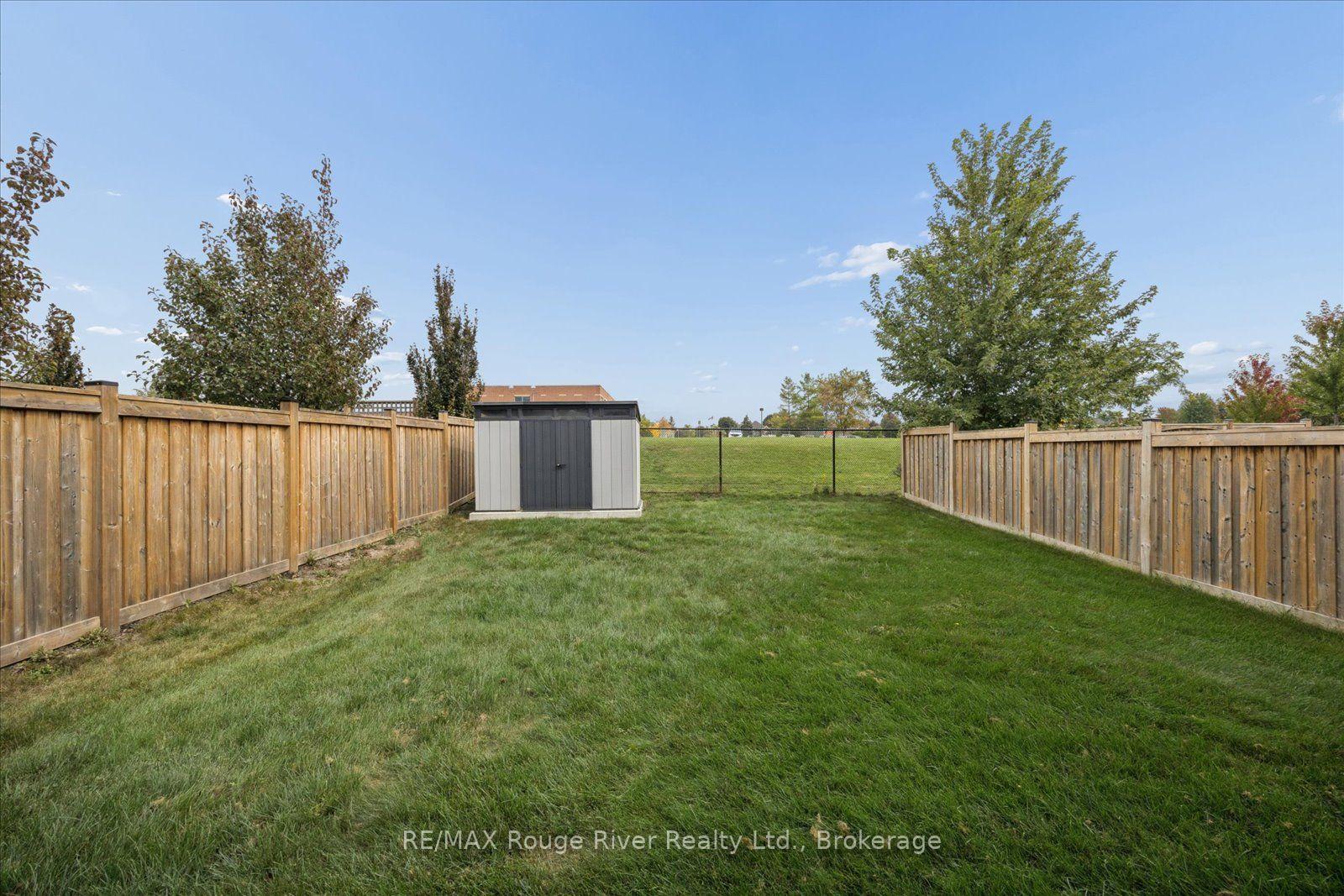 Photo 33 of 29 St Augustine Drive, Whitby, Brooklin — HOMEH