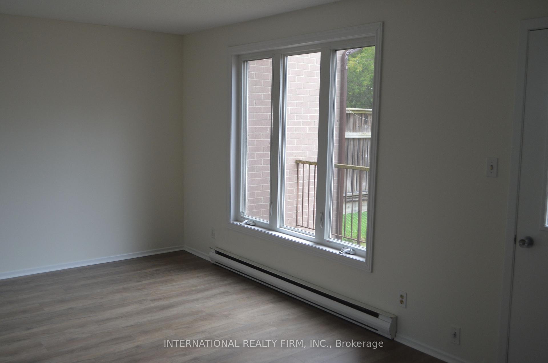 Photo 3 of 53 Peacock Boulevard, Port Hope — HOMEH