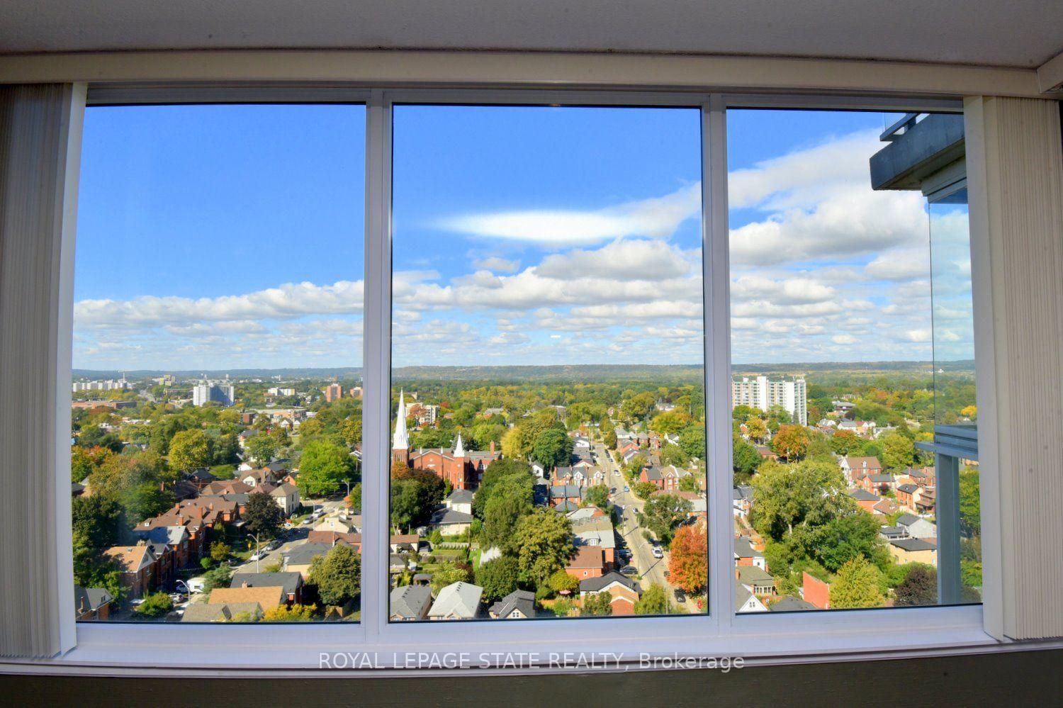 Photo 9 of Unit 2007, 75 Queen Street N, Hamilton, Strathcona — HOMEH