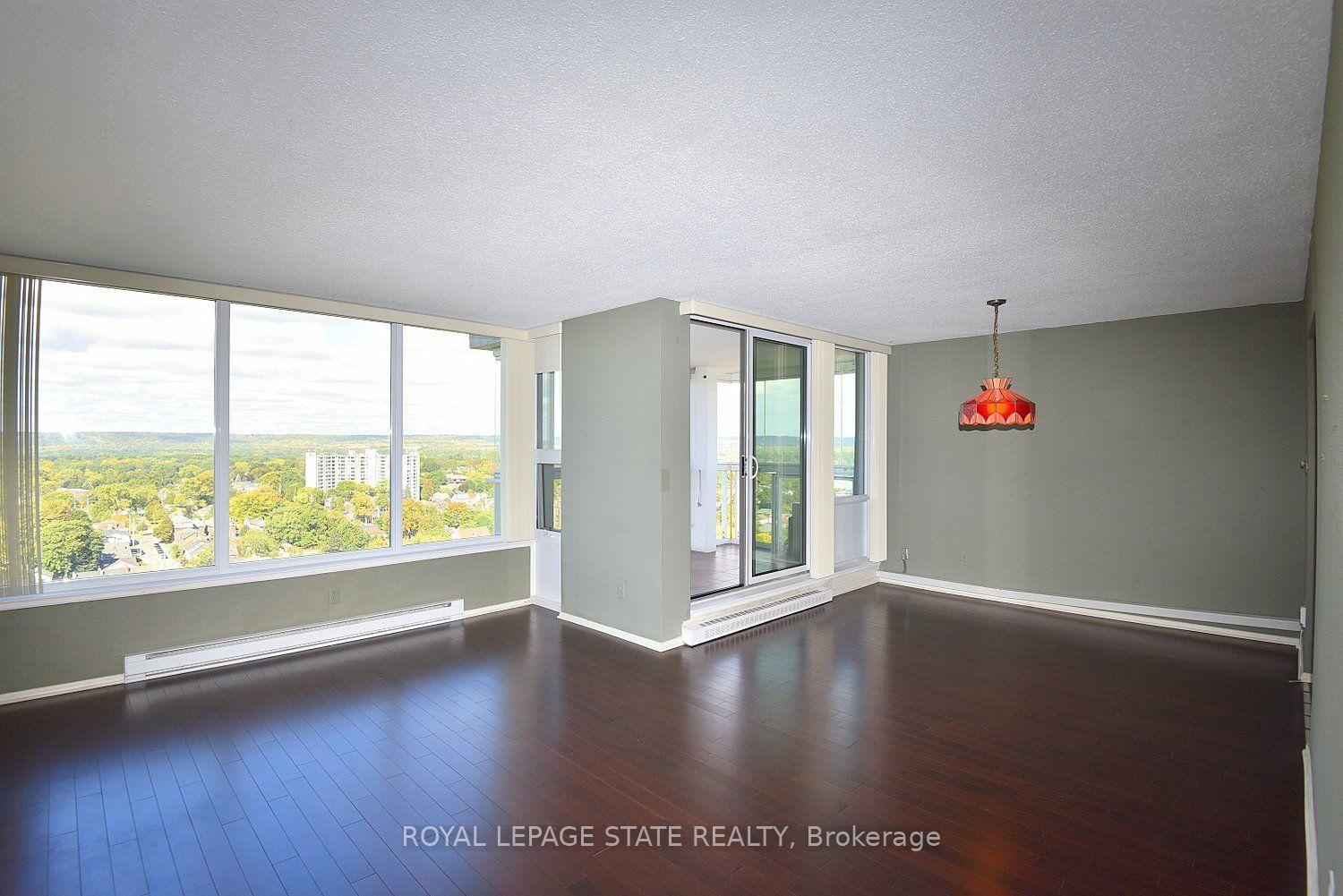 Photo 10 of Unit 2007, 75 Queen Street N, Hamilton, Strathcona — HOMEH