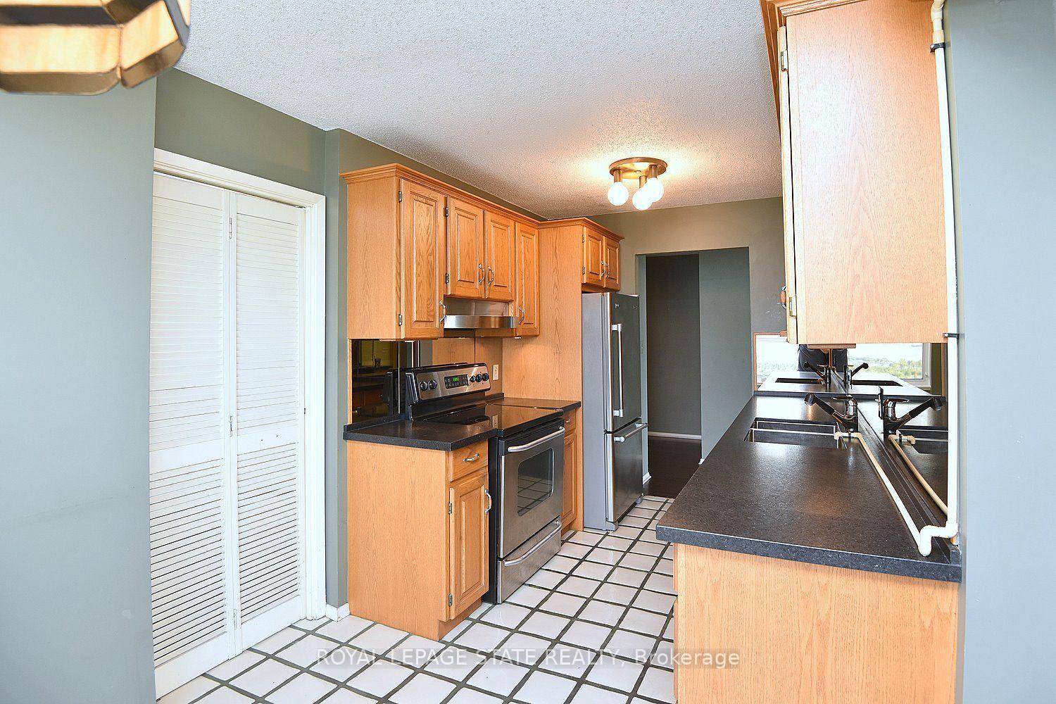 Photo 16 of Unit 2007, 75 Queen Street N, Hamilton, Strathcona — HOMEH