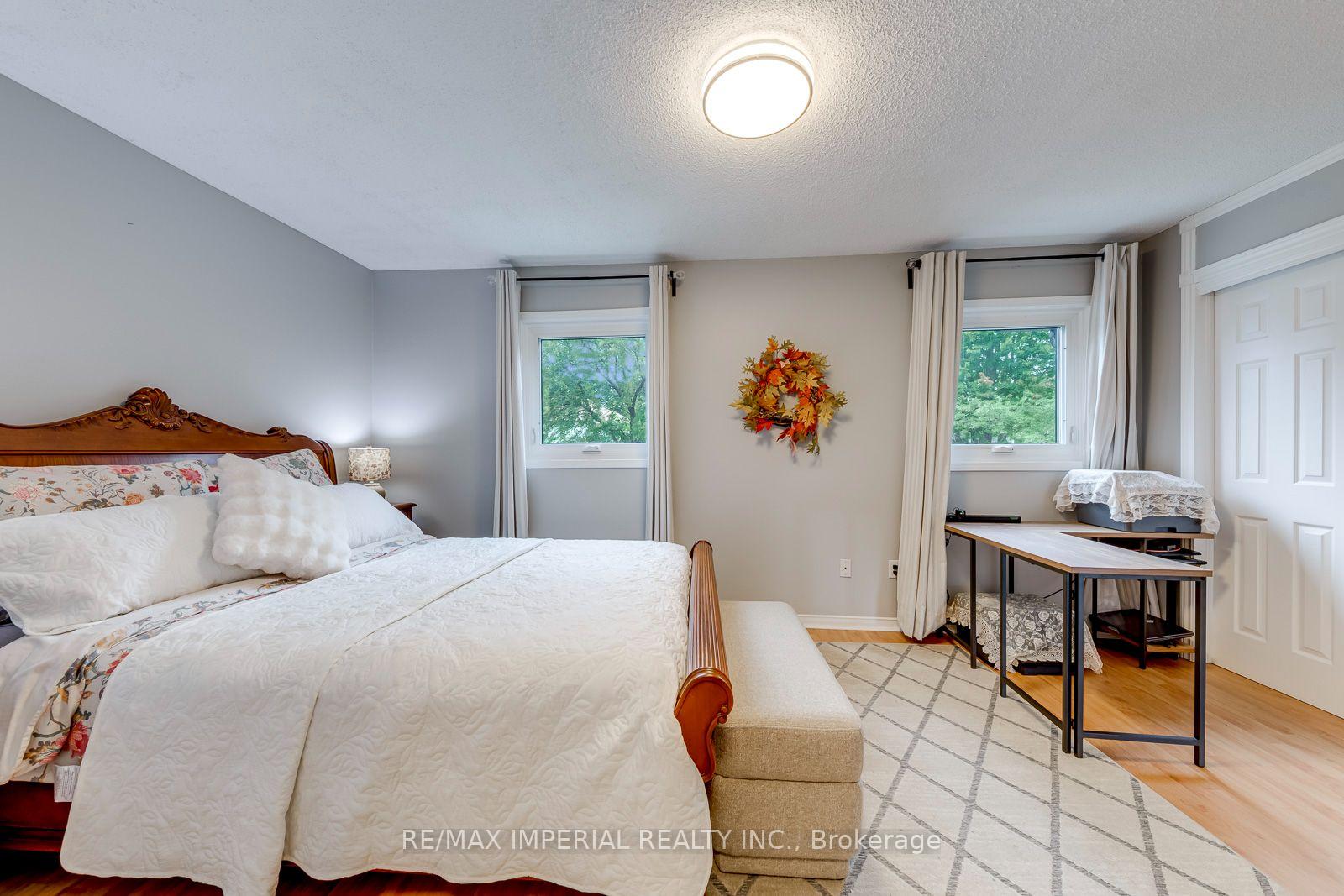 Photo 32 of 1107 Gable Drive, Oakville, Clearview — HOMEH