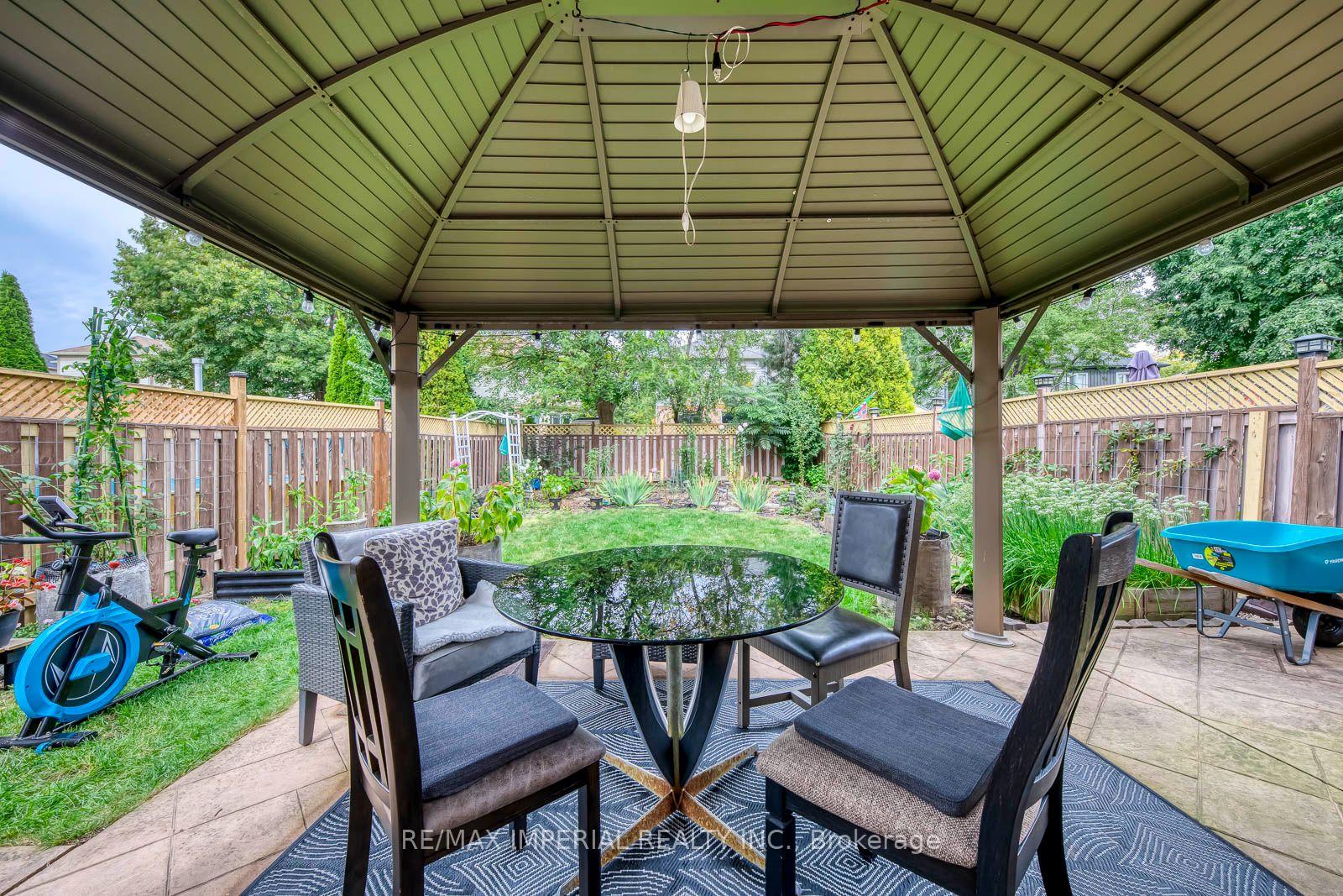Photo 50 of 1107 Gable Drive, Oakville, Clearview — HOMEH