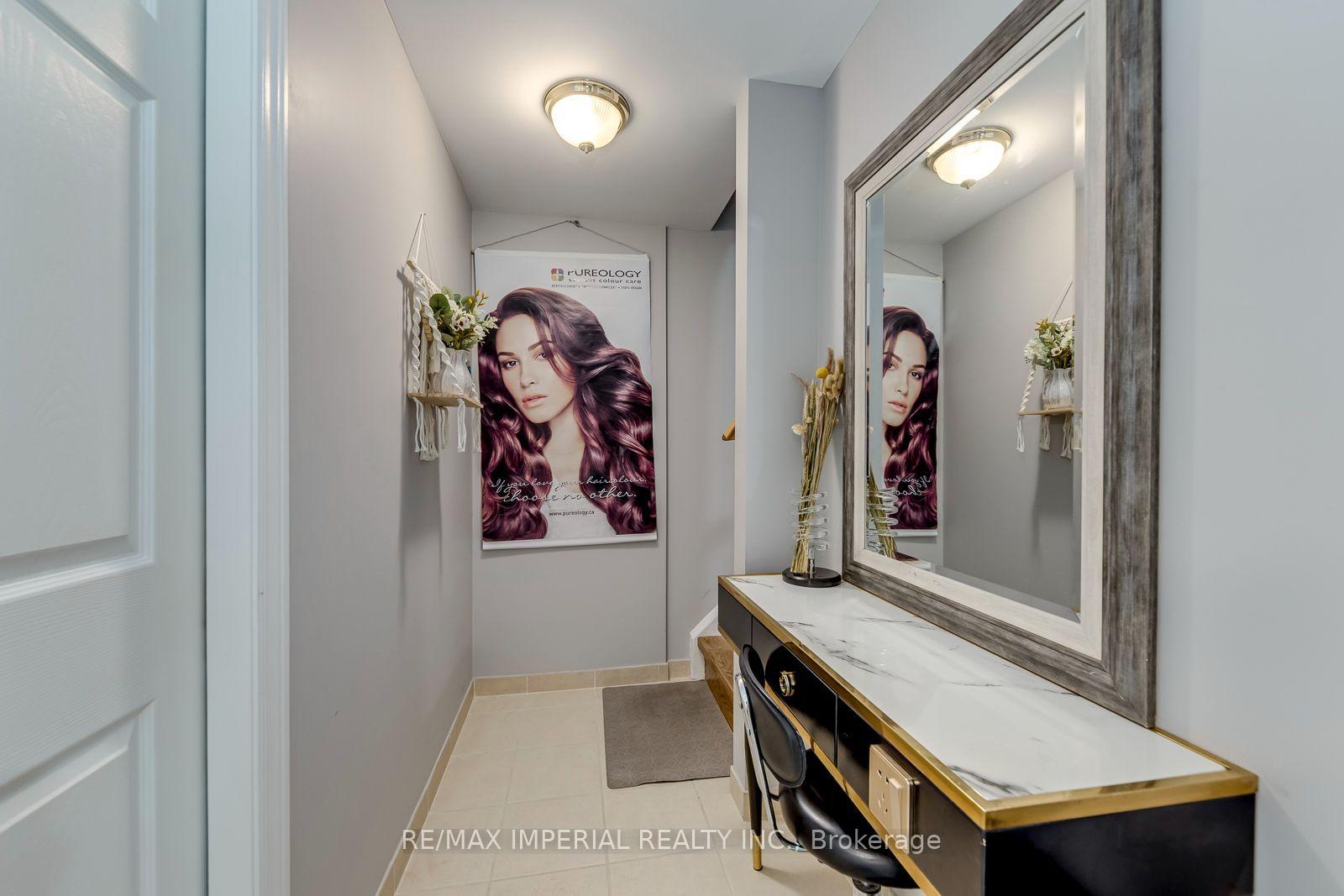 Photo 52 of 1107 Gable Drive, Oakville, Clearview — HOMEH