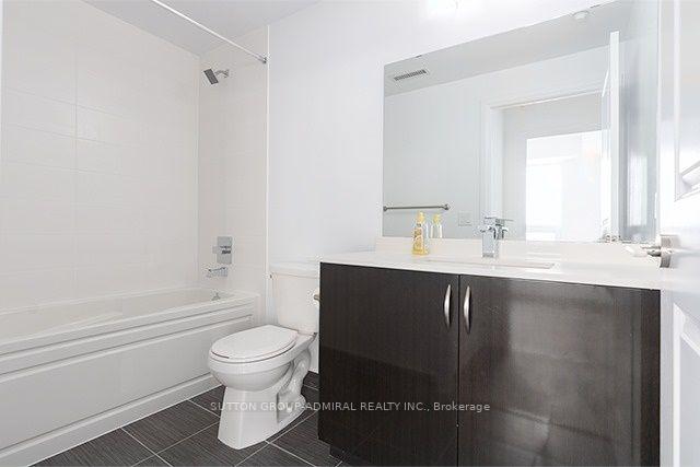 Photo 7 of Unit 1114, 7900 Bathurst Street, Vaughan, Beverley Glen — HOMEH