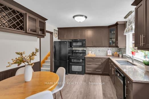 Photo 8 of 29 Johnston Street, Georgina, Pefferlaw — HOMEH