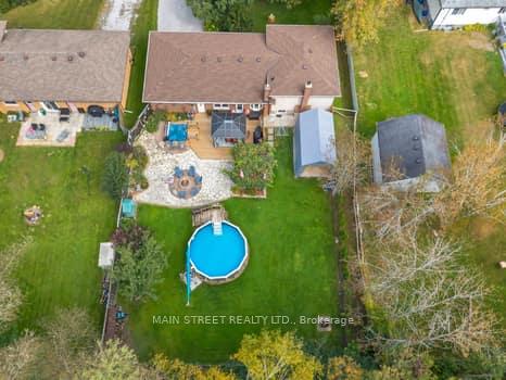 Photo 24 of 29 Johnston Street, Georgina, Pefferlaw — HOMEH